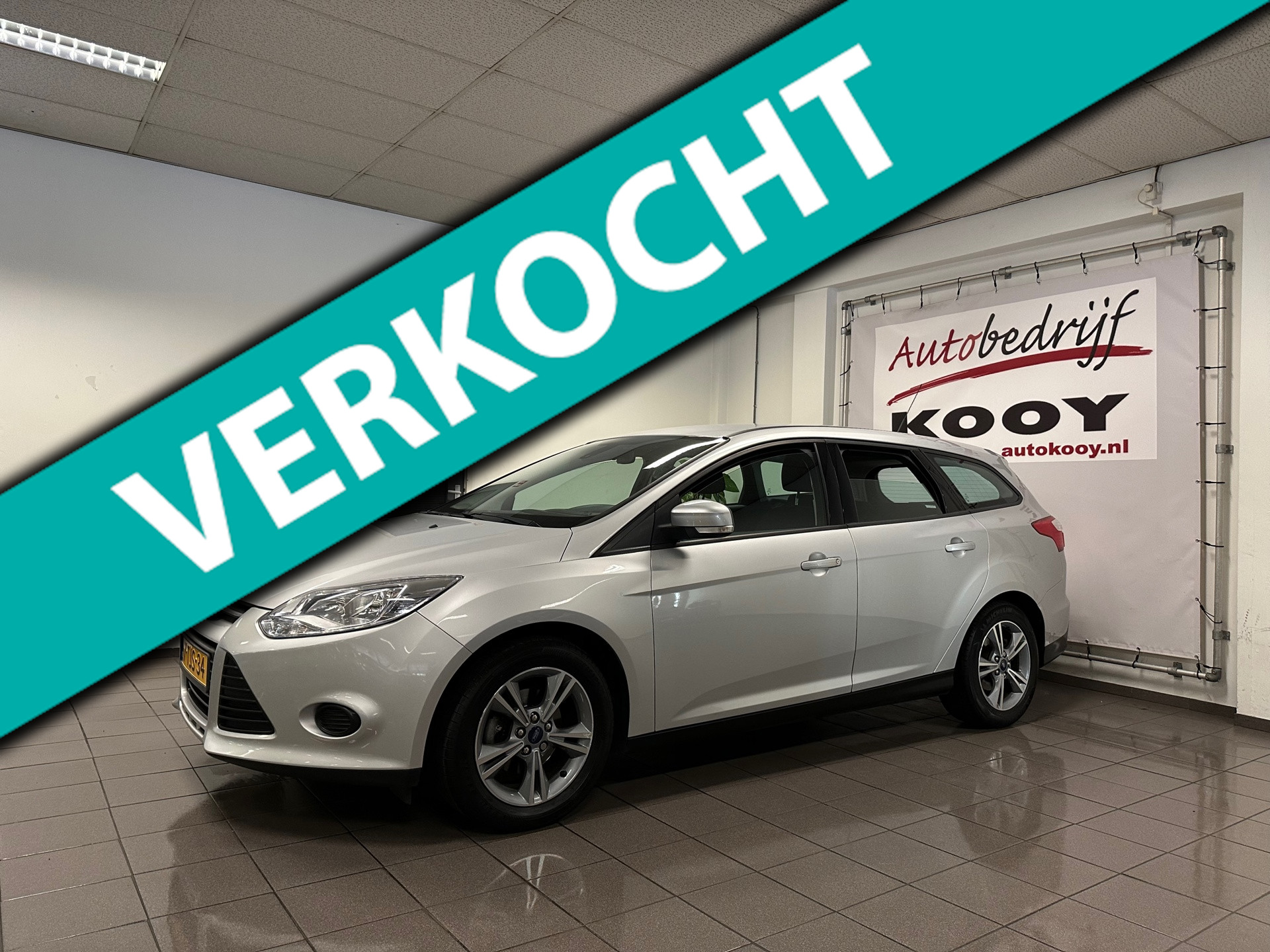 Ford Focus Wagon 1.0 EcoBoost Edition * Navigatie / Cruise control / LM Velgen / NL Auto *