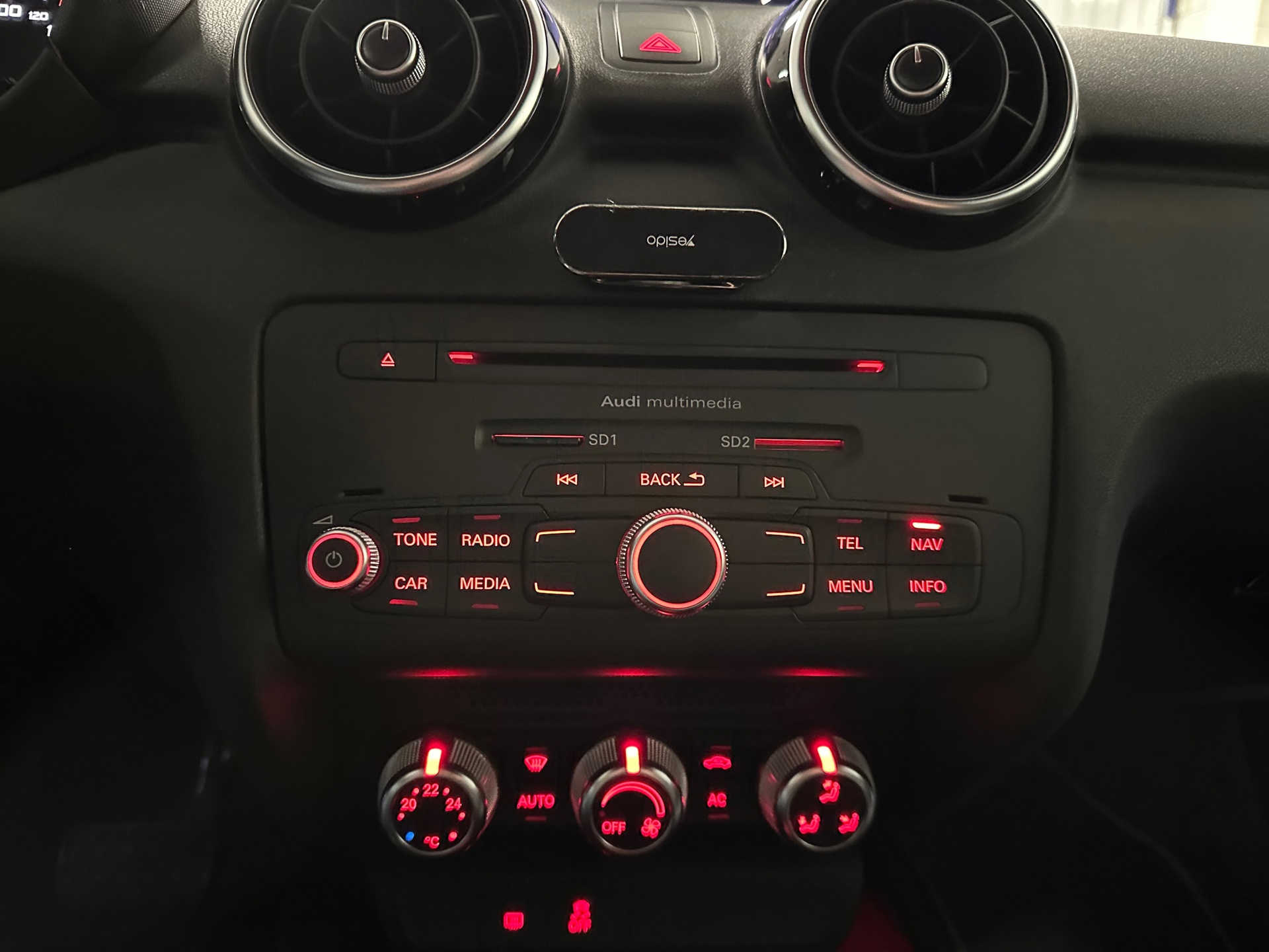 audi-a1-sportback-14-tfsi-pro-line-s-automaat-xenon-navigatie-lm-velgen-led-nl-auto-