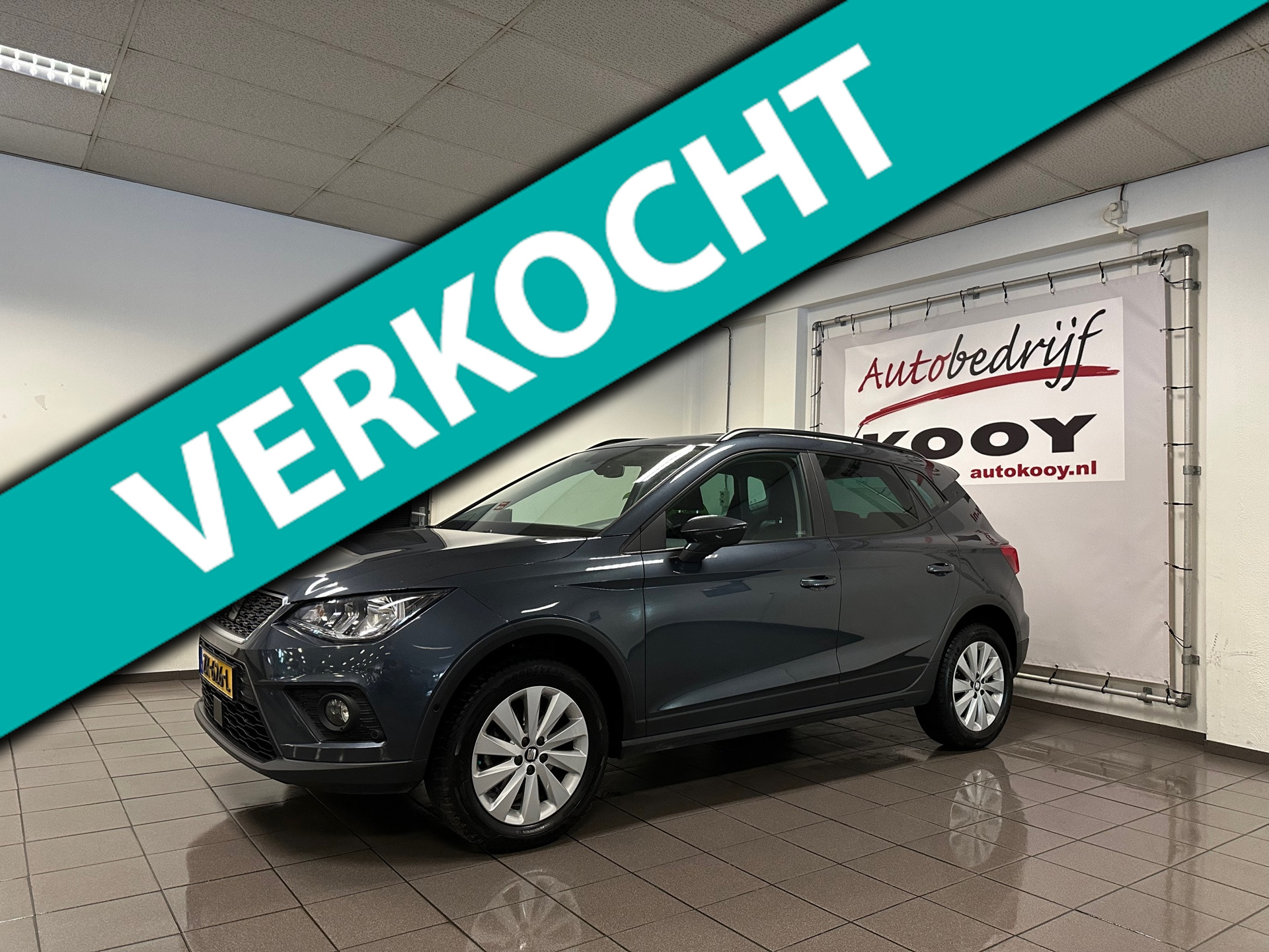 Seat Arona 1.0 TSI Style Business Intense * Carplay / Afn. Trekhaak / Camera / LED / NL Auto *