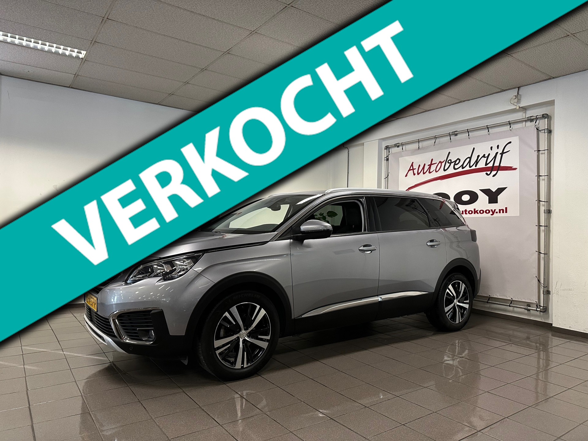 Peugeot 5008 1.6 e-THP Allure * Automaat / 7 Persoons / Navigatie / Camera / NL Auto *