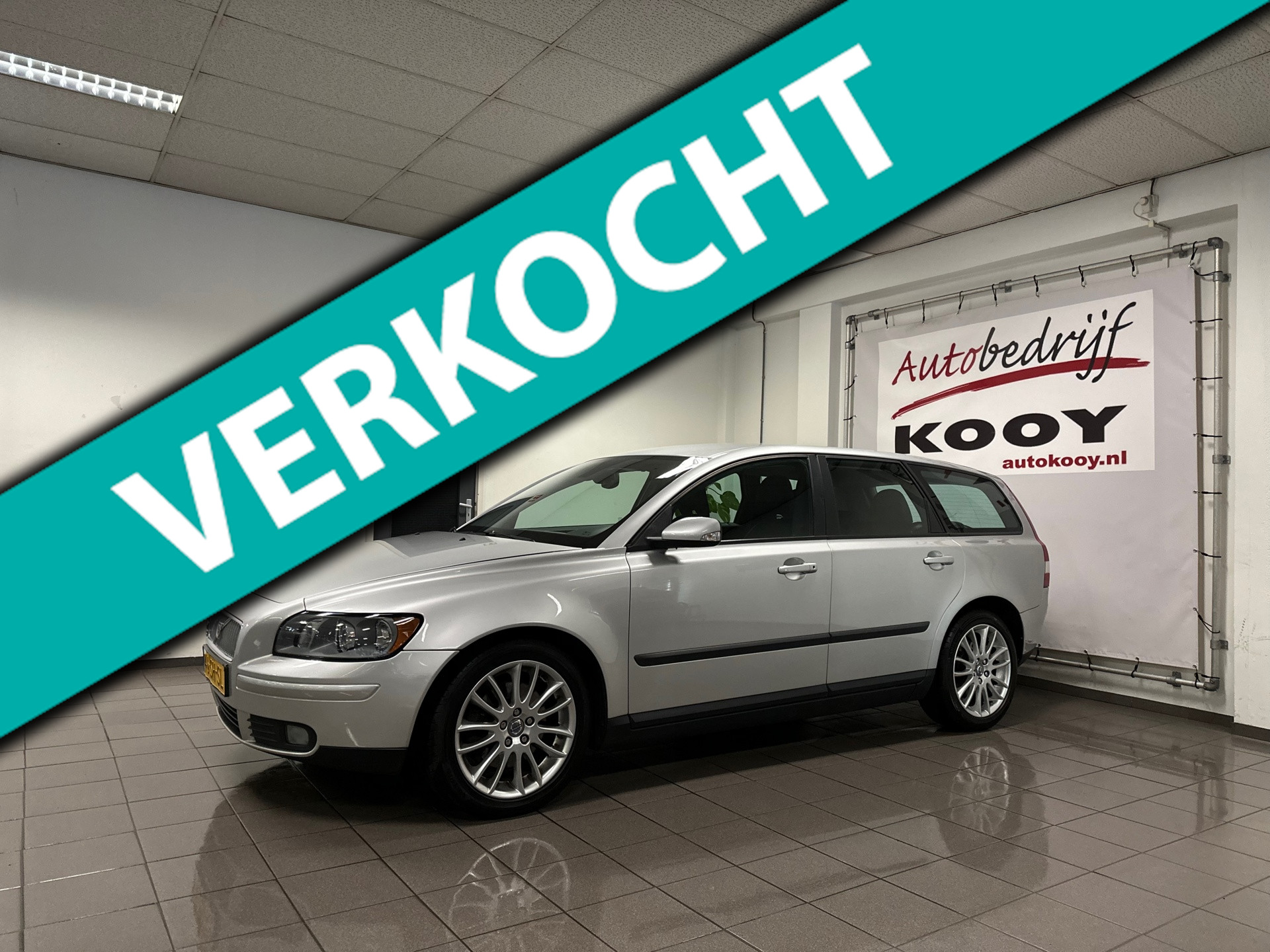 Volvo V50 2.4 Edition I * Automaat / Trekhaak / LM Velgen / Cruise control / NL Auto *