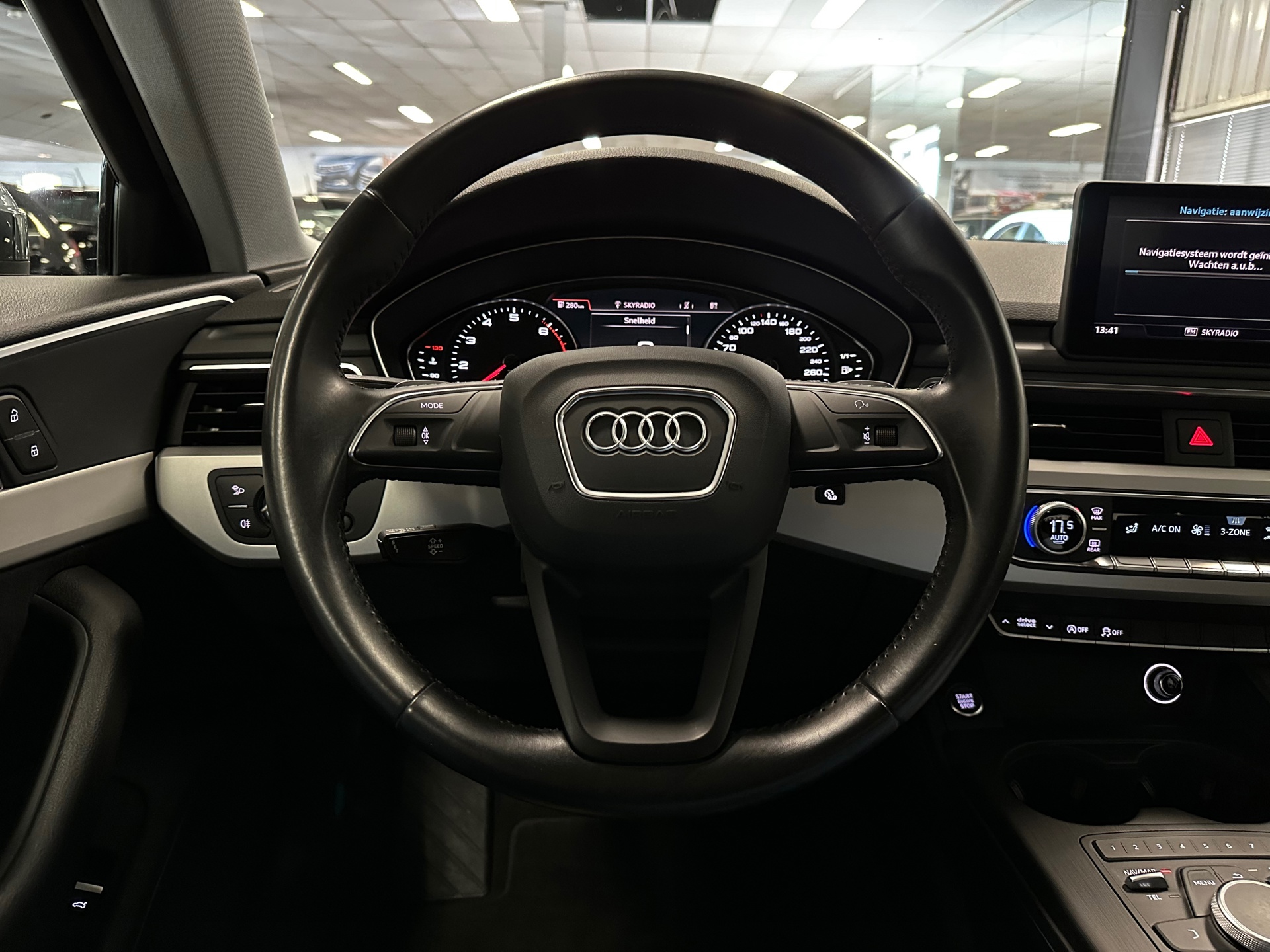 https://www.autokooy.nl//xml/images/39378758-13.JPG