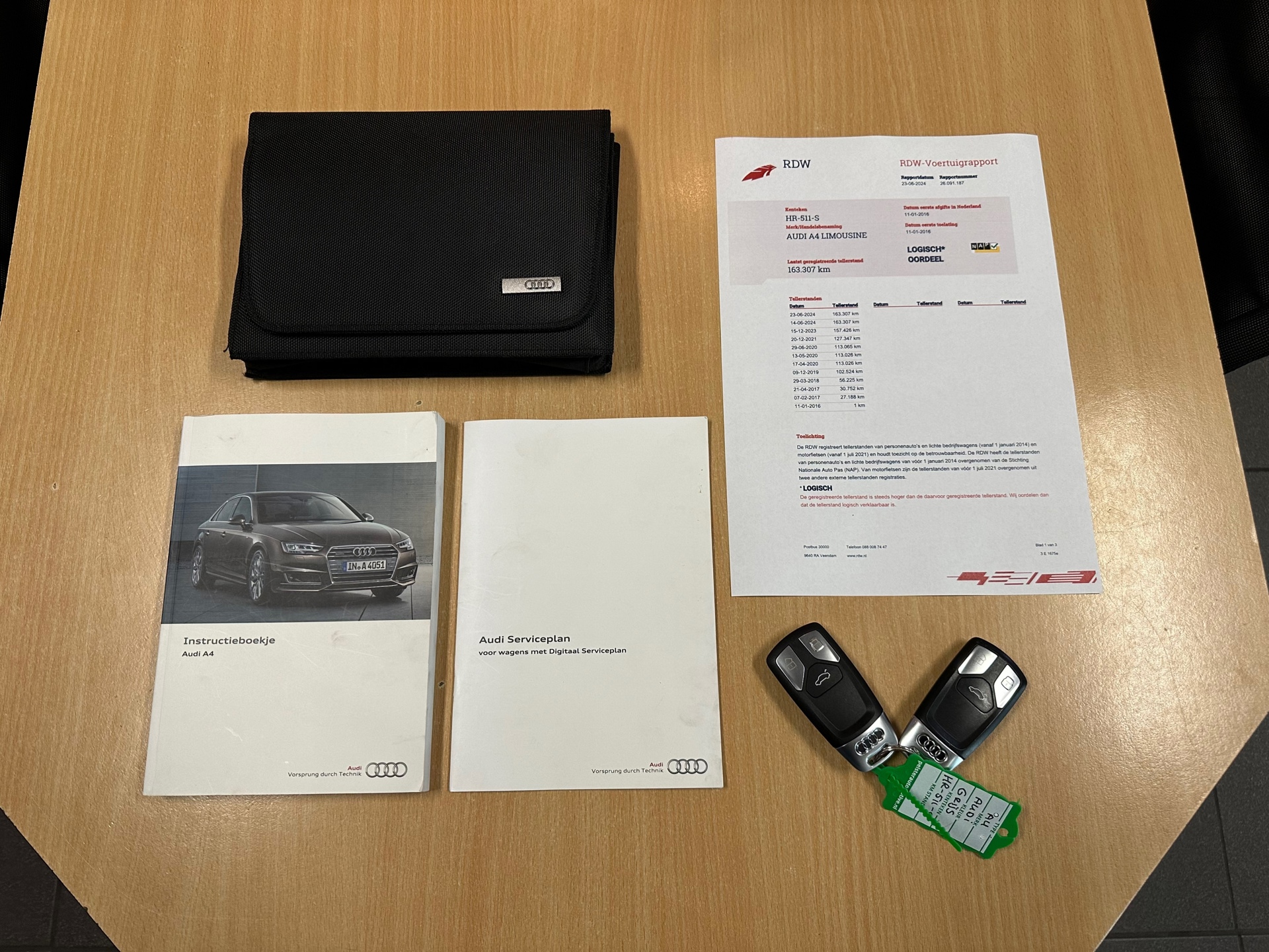 https://www.autokooy.nl//xml/images/39378758-23.JPG