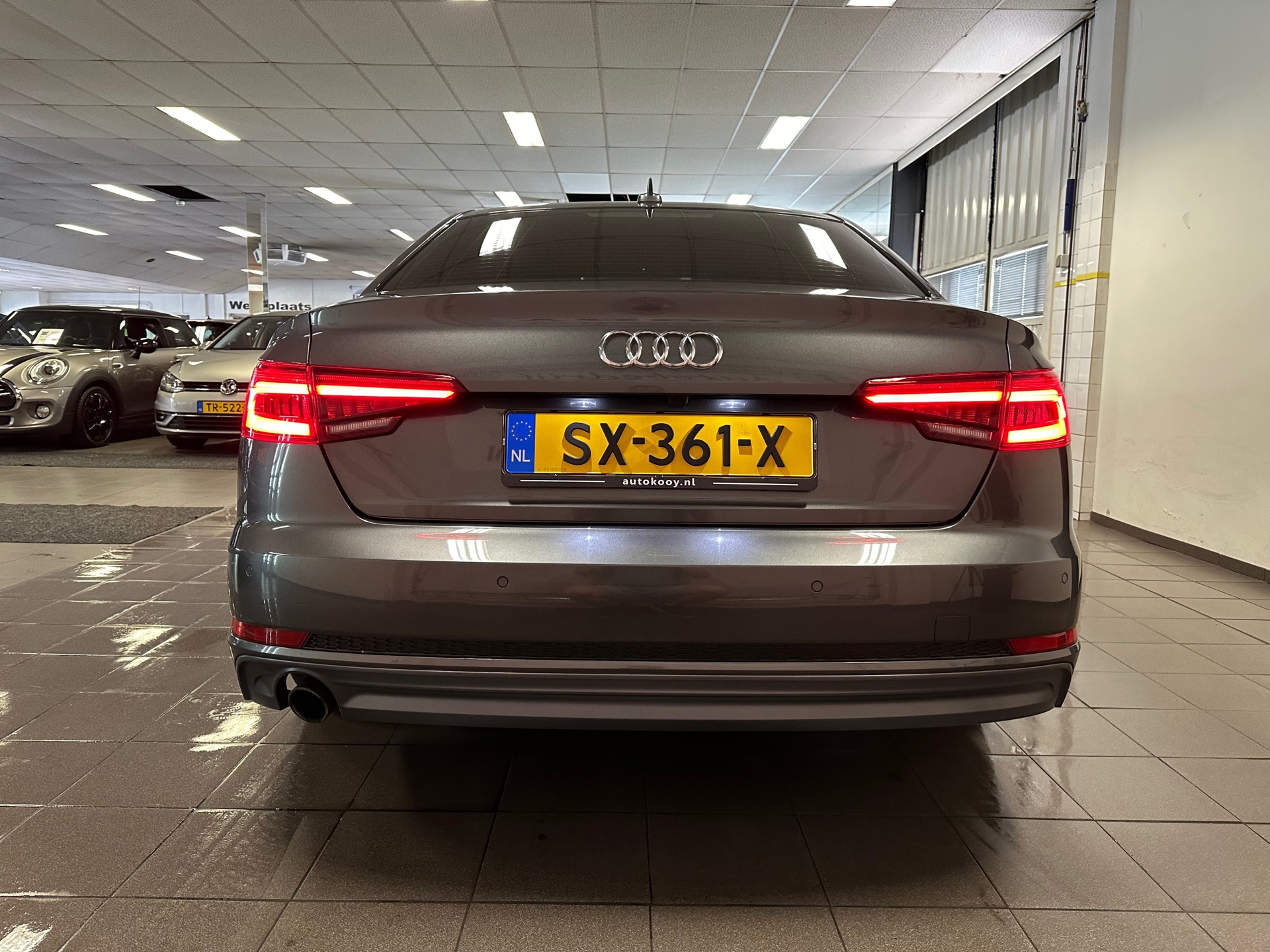 https://www.autokooy.nl//xml/images/39754962-4.JPG