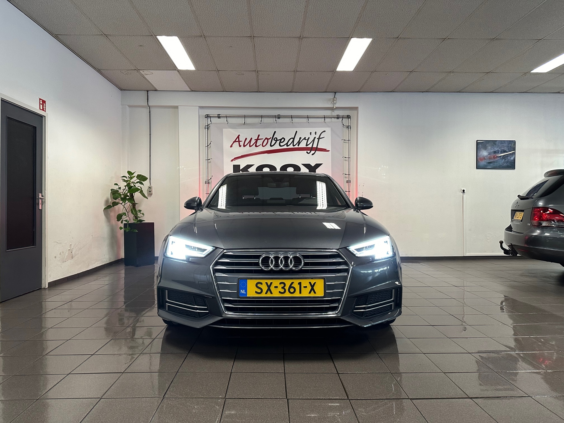 https://www.autokooy.nl//xml/images/39754962-8.JPG