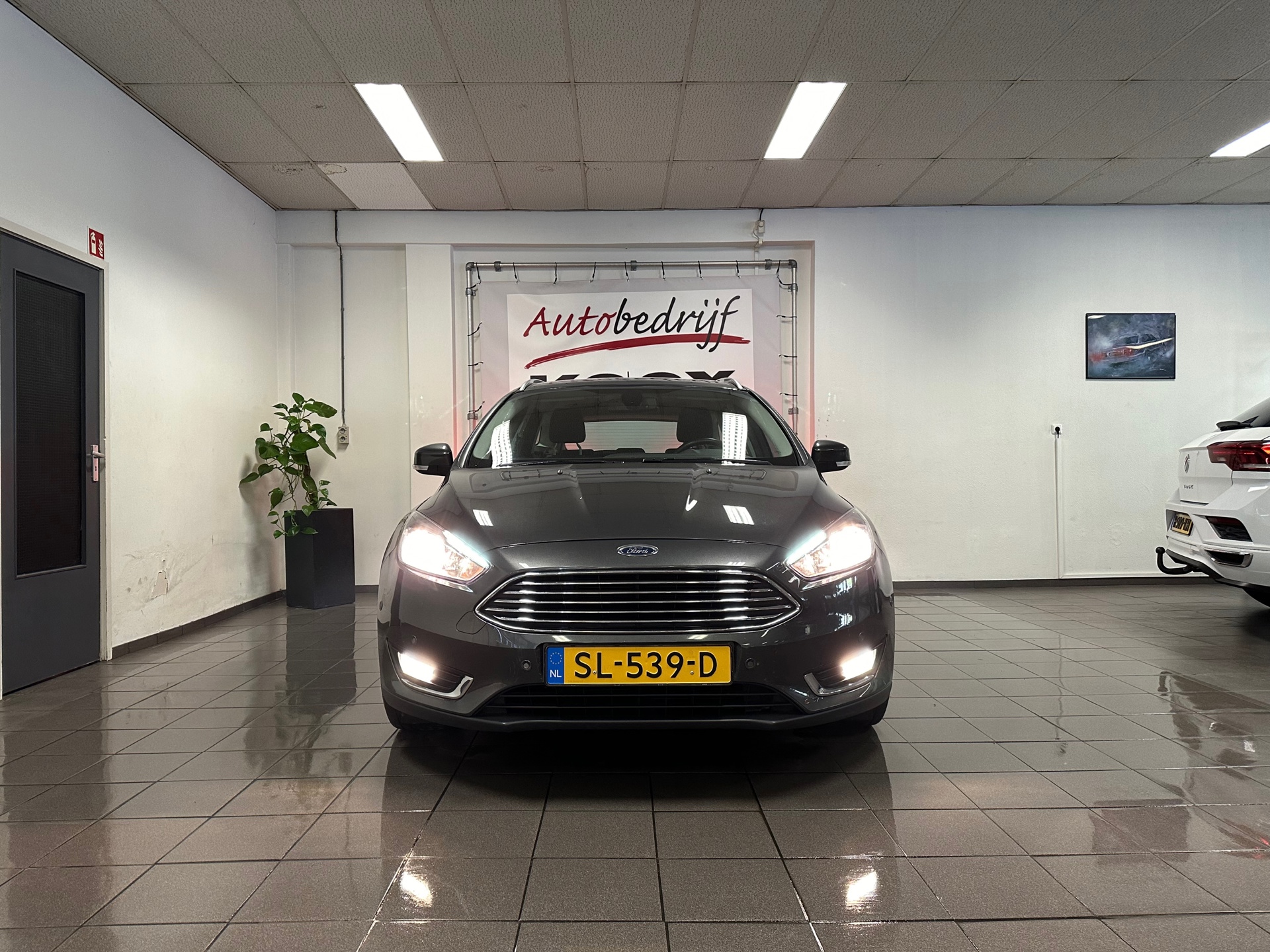 https://www.autokooy.nl//xml/images/40308565-8.JPG