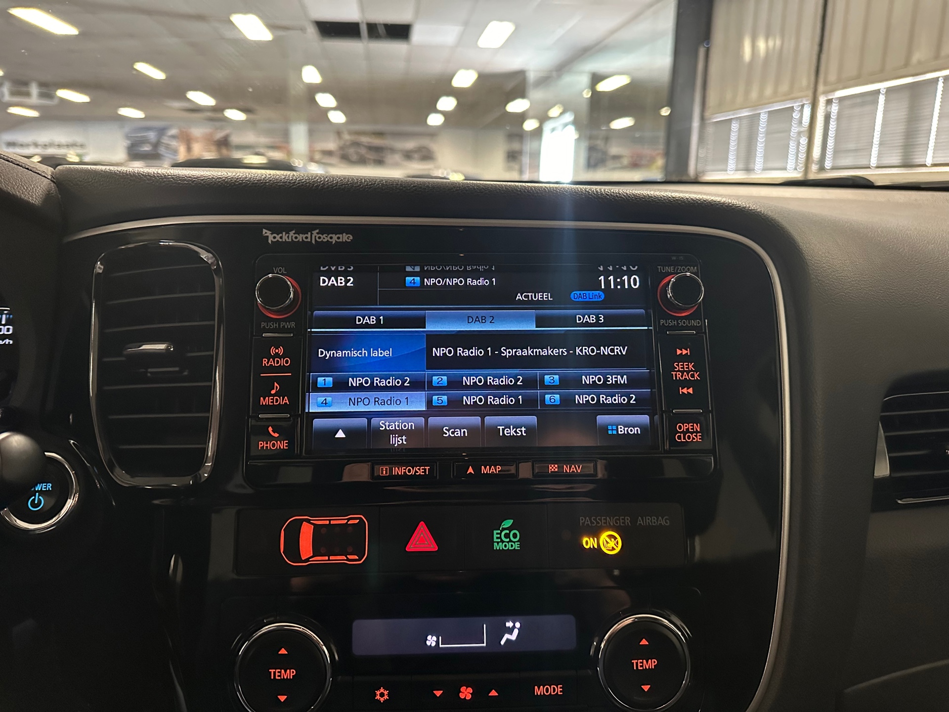 https://www.autokooy.nl//xml/images/40632058-15.JPG