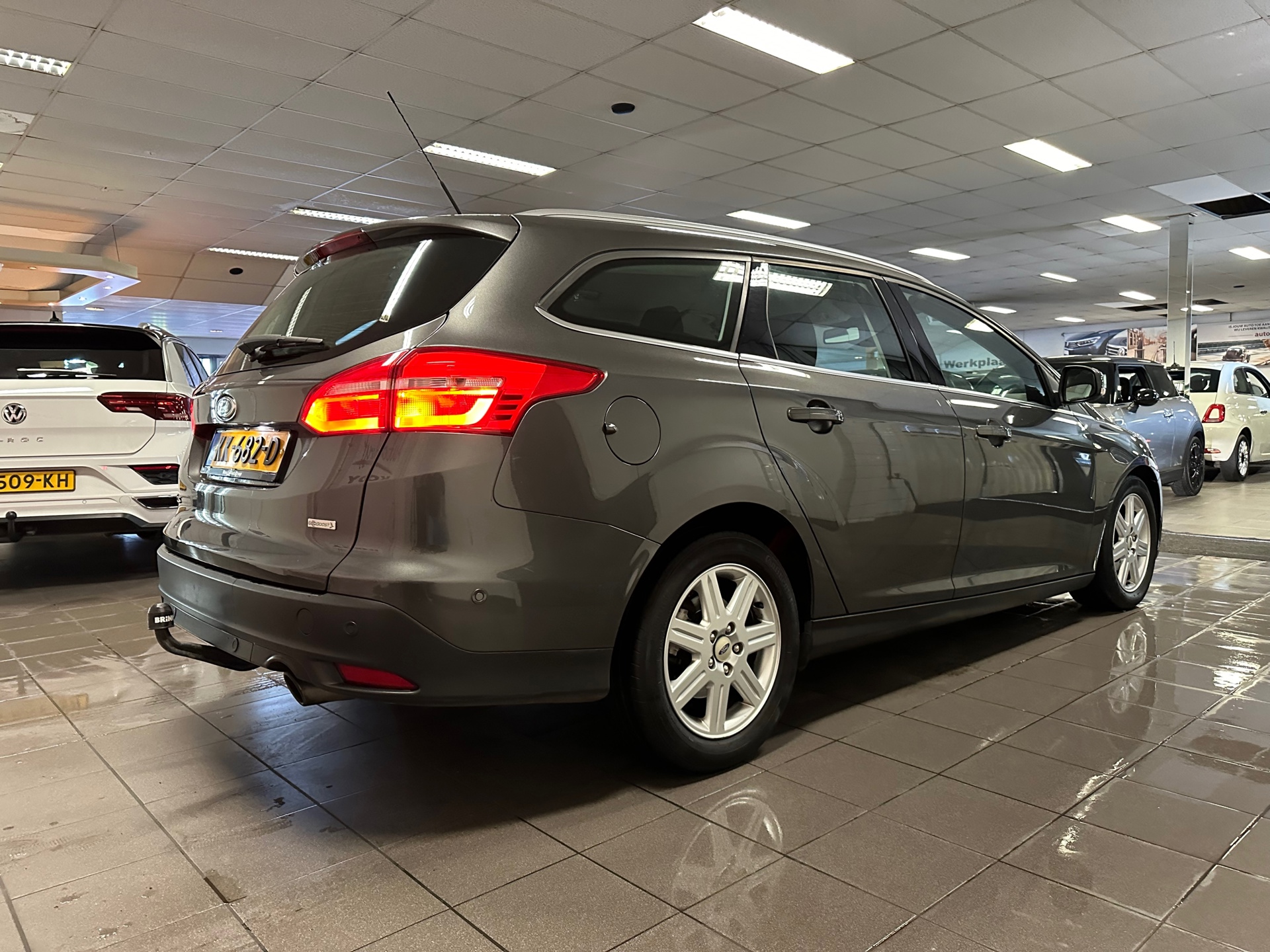 https://www.autokooy.nl//xml/images/40633215-6.JPG