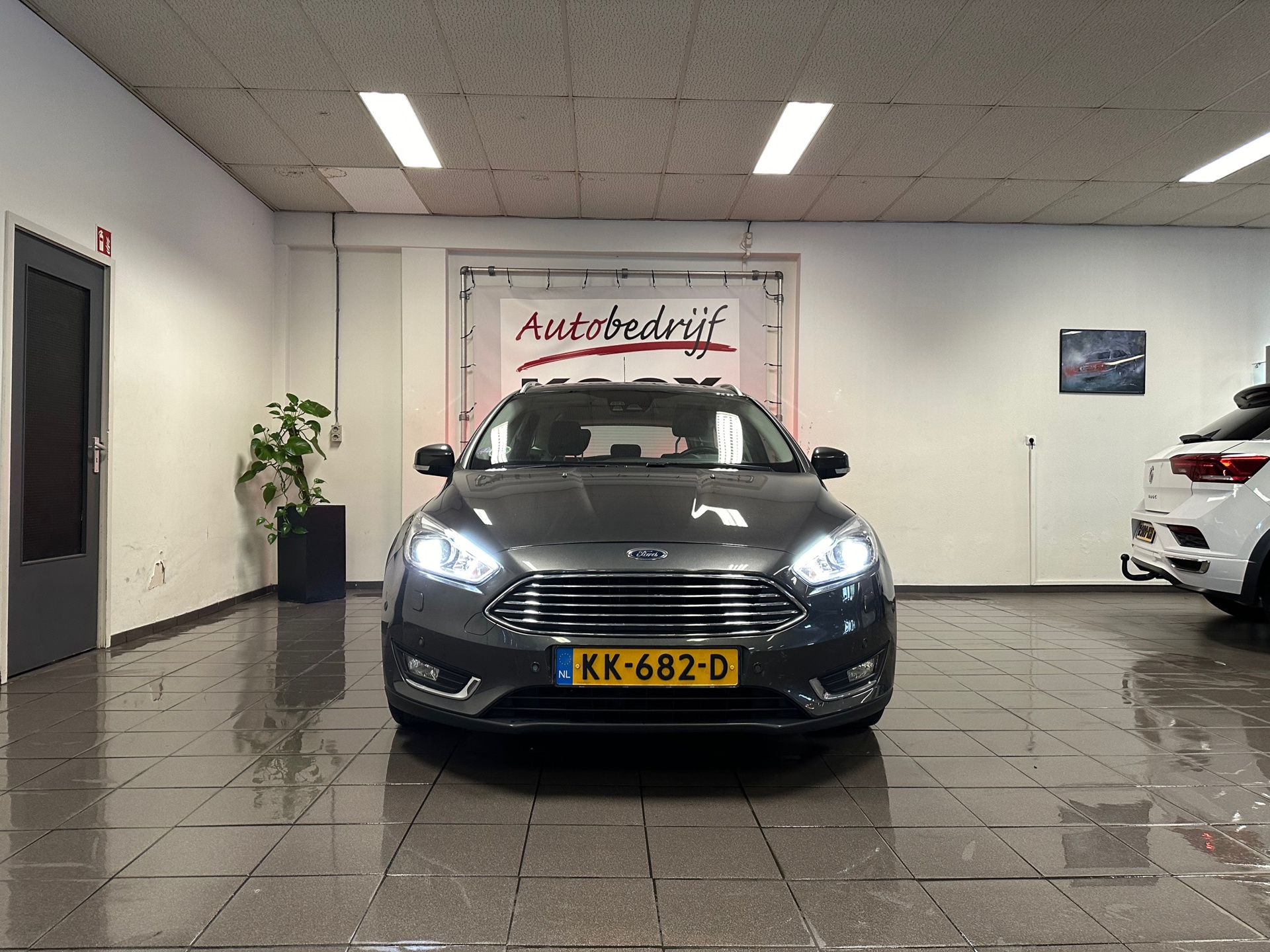 https://www.autokooy.nl//xml/images/40633215-8.JPG