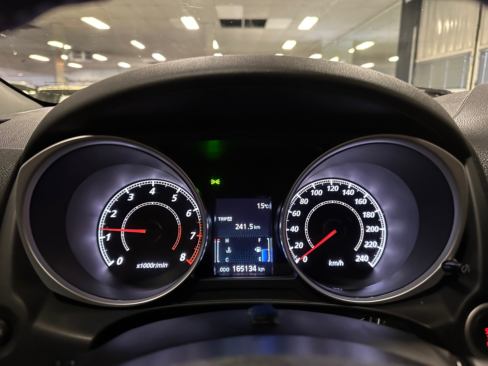 https://www.autokooy.nl//xml/images/40956096-14.JPG