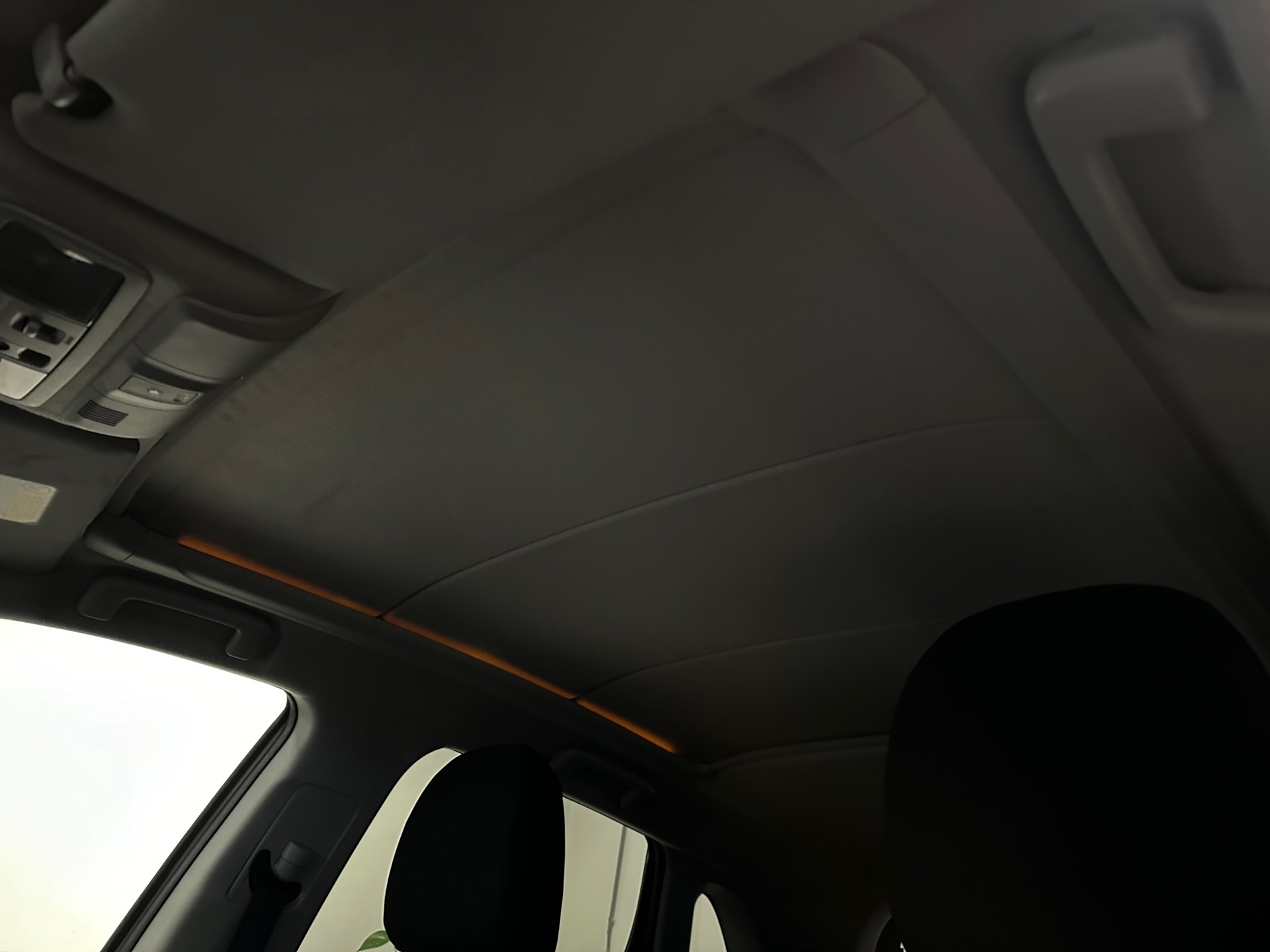 https://www.autokooy.nl//xml/images/40956096-23.JPG