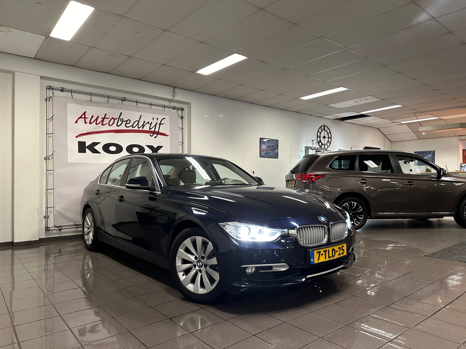 https://www.autokooy.nl//xml/images/41083878-7.JPG