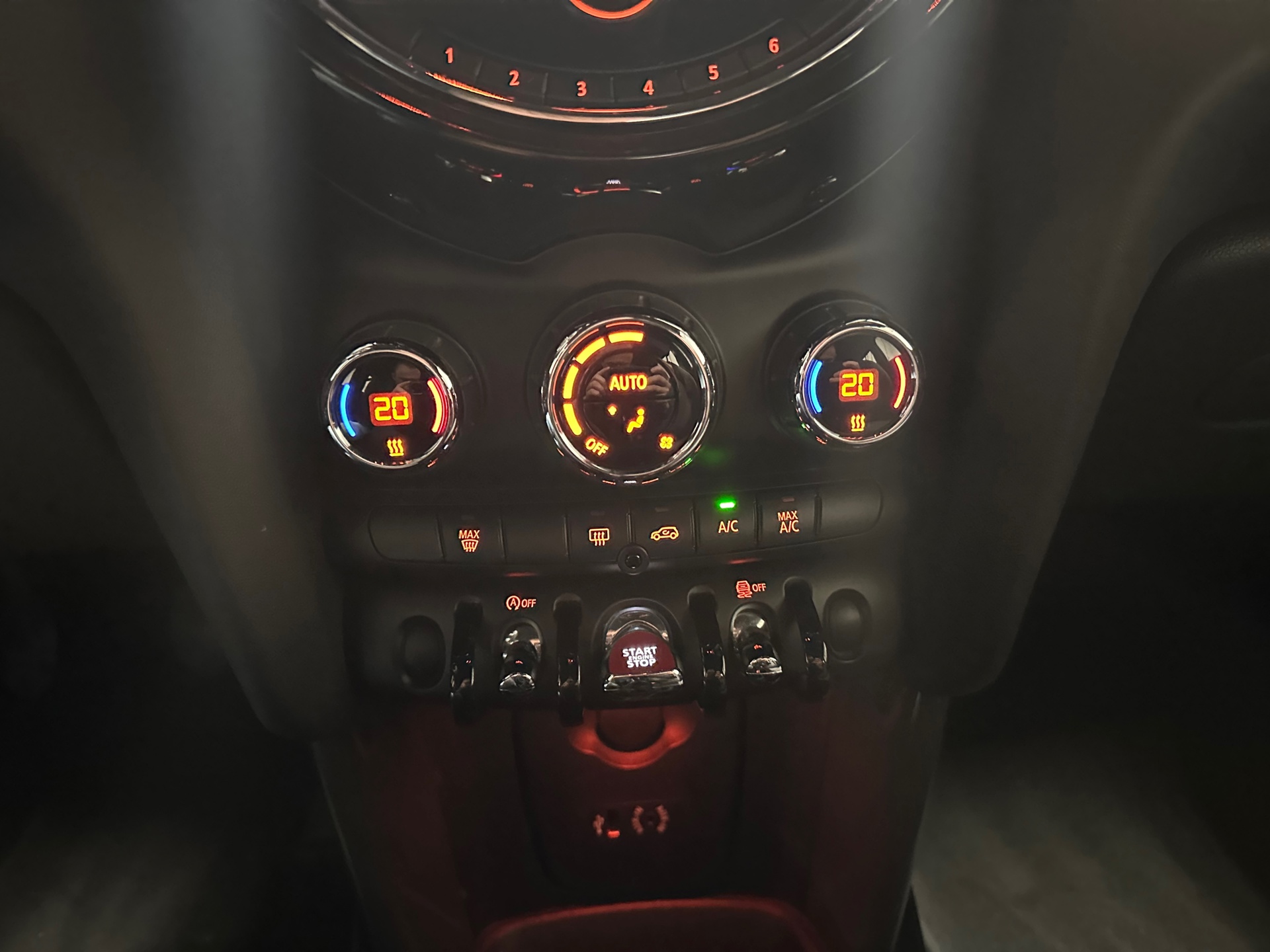 https://www.autokooy.nl//xml/images/41324687-20.JPG
