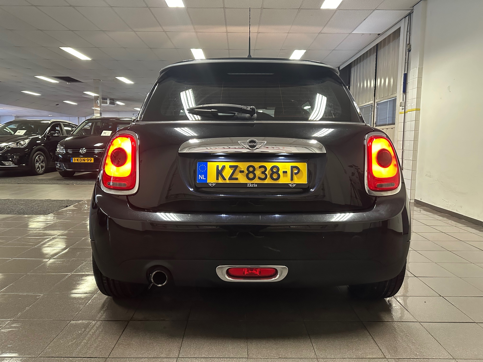 https://www.autokooy.nl//xml/images/41324687-4.JPG