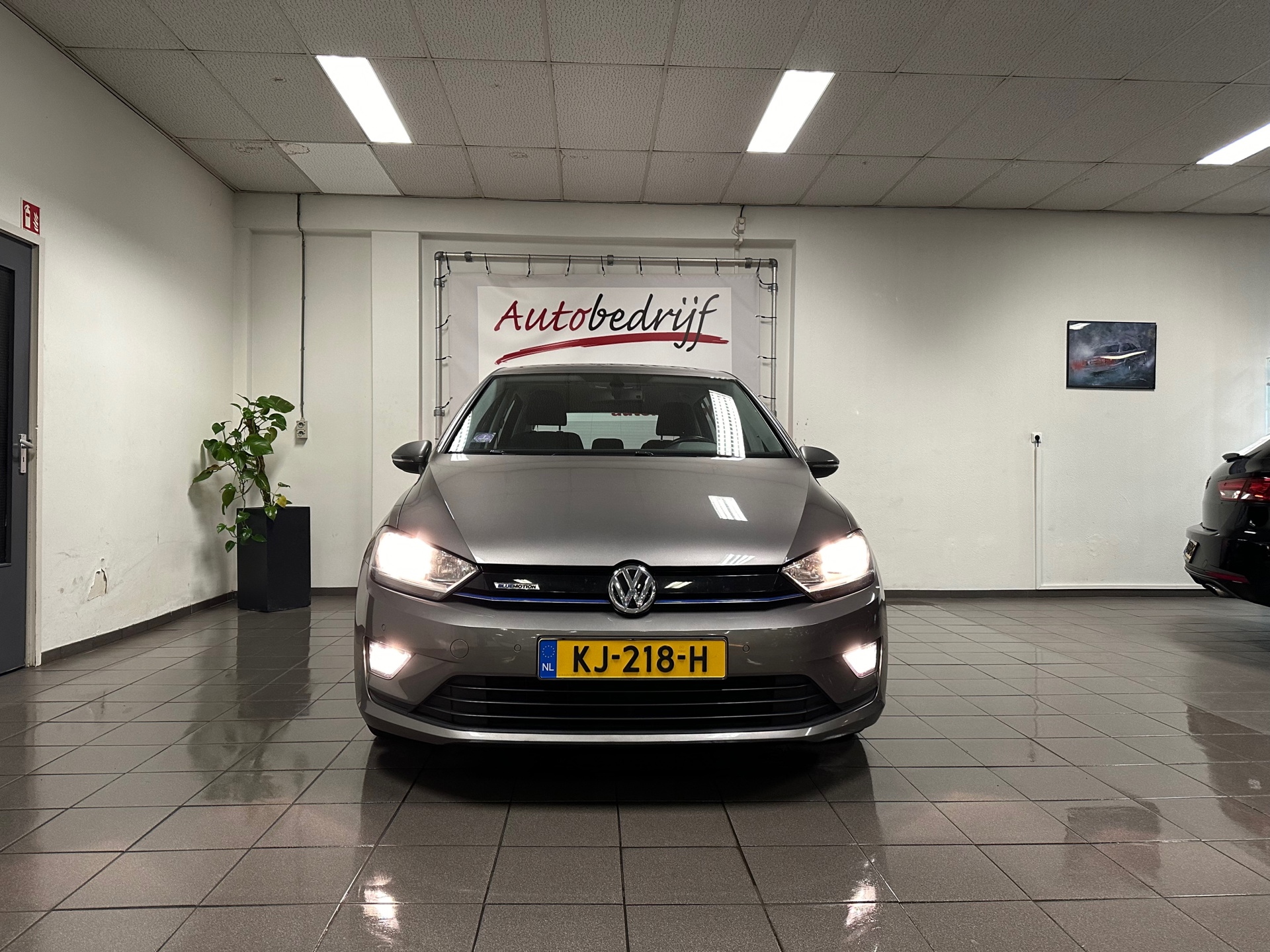 https://www.autokooy.nl//xml/images/41692278-8.JPG