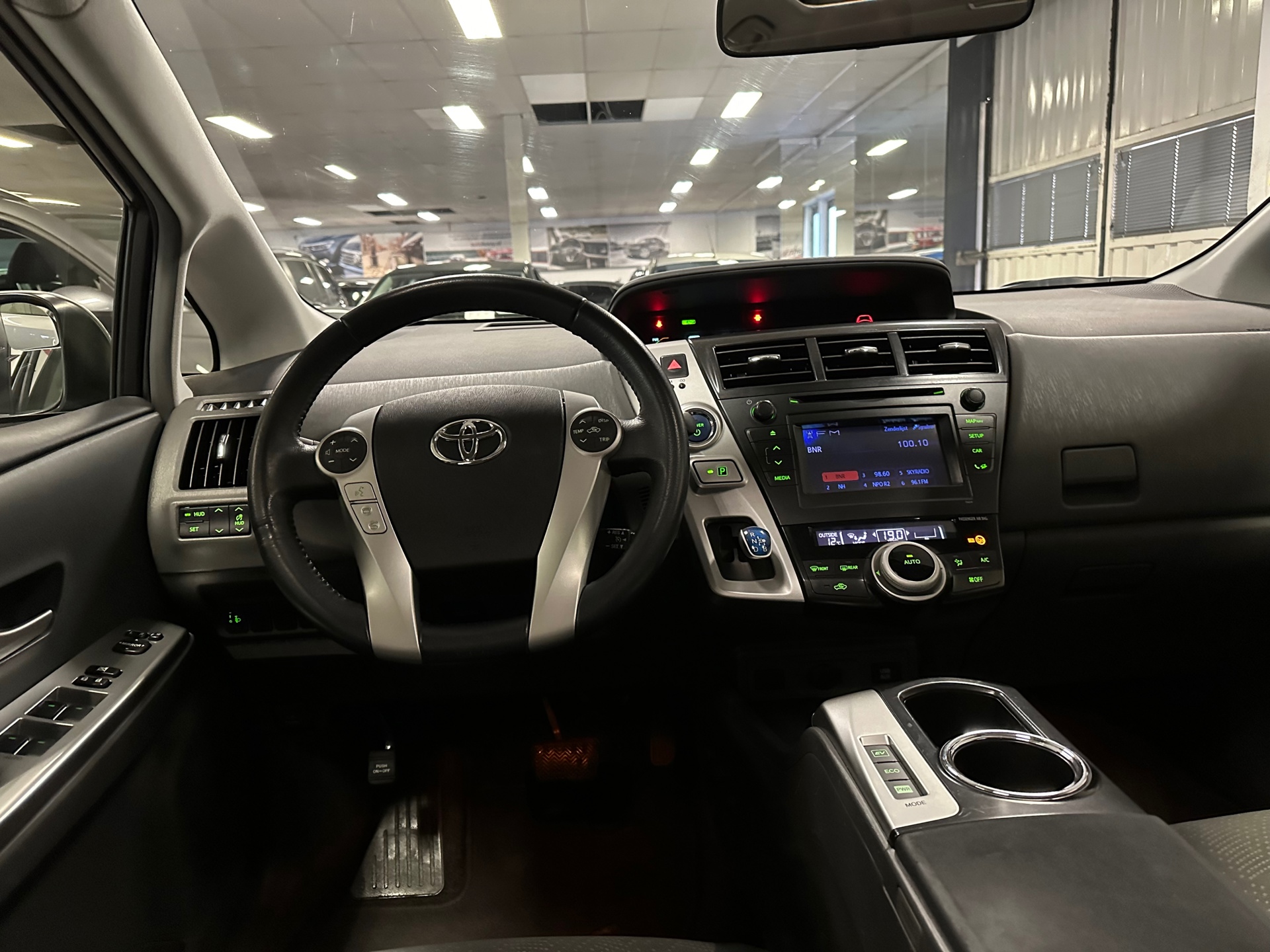 https://www.autokooy.nl//xml/images/41692540-19.JPG