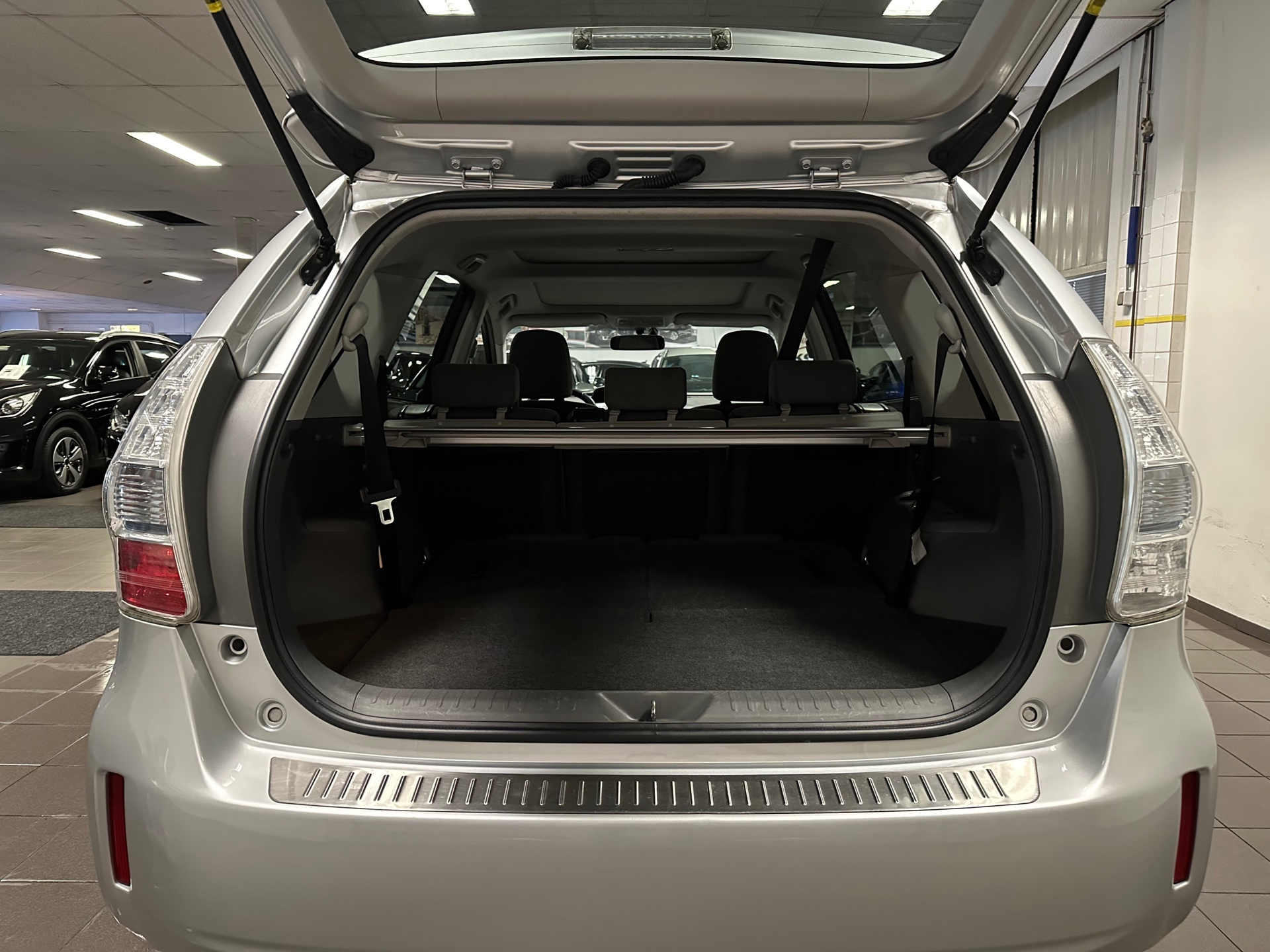 https://www.autokooy.nl//xml/images/41692540-5.JPG