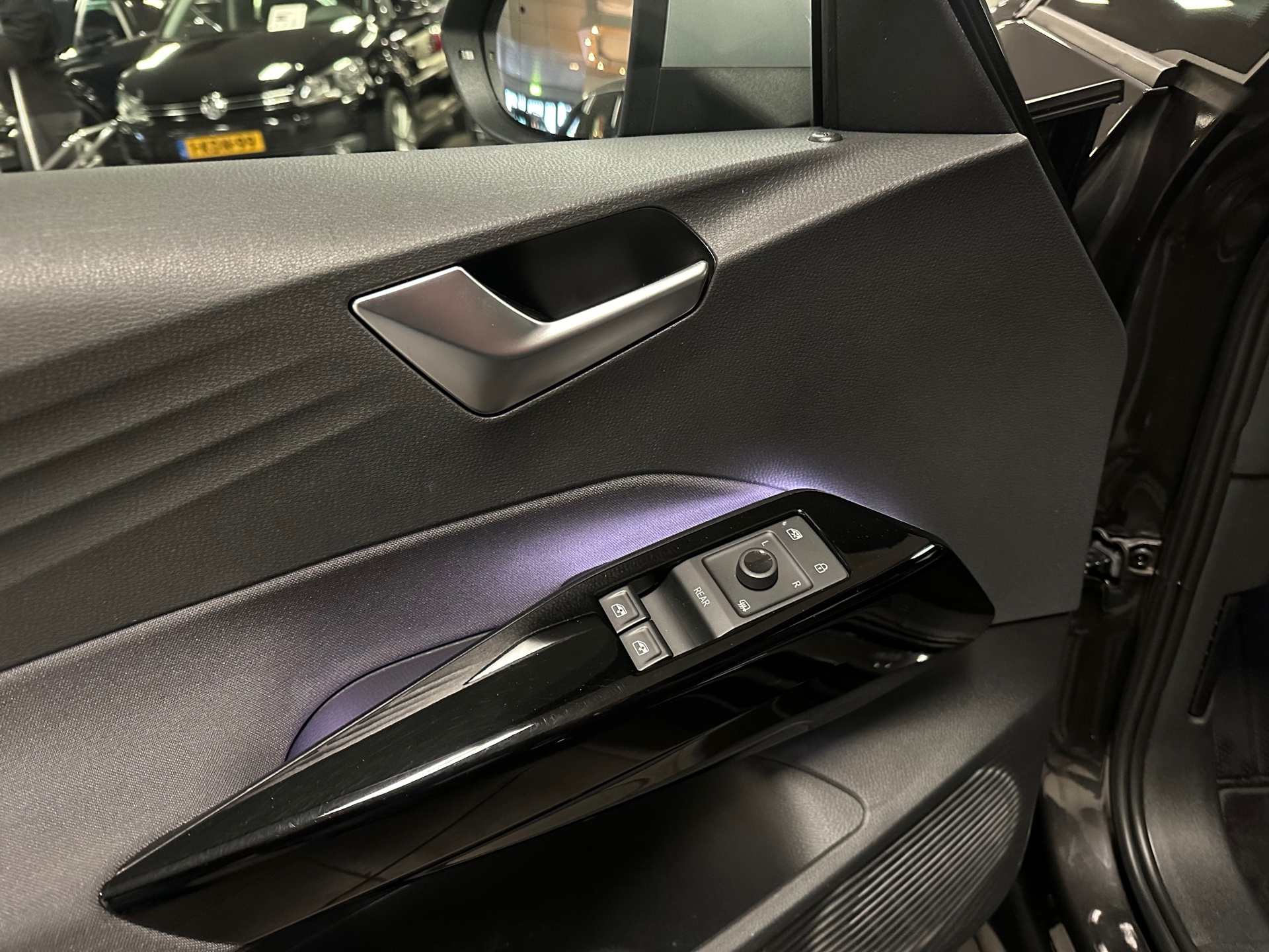 https://www.autokooy.nl//xml/images/41867659-10.JPG
