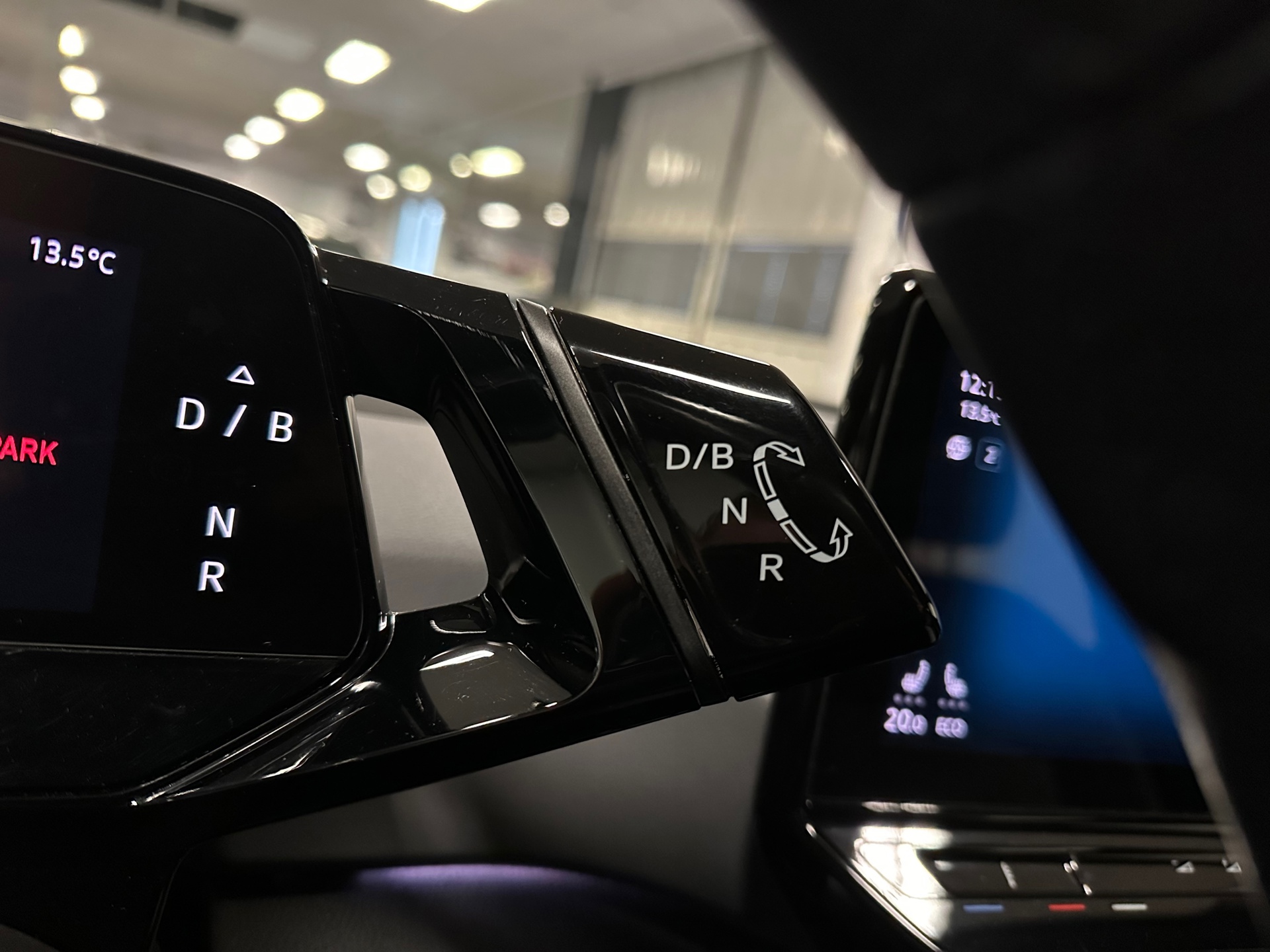 https://www.autokooy.nl//xml/images/41867659-15.JPG