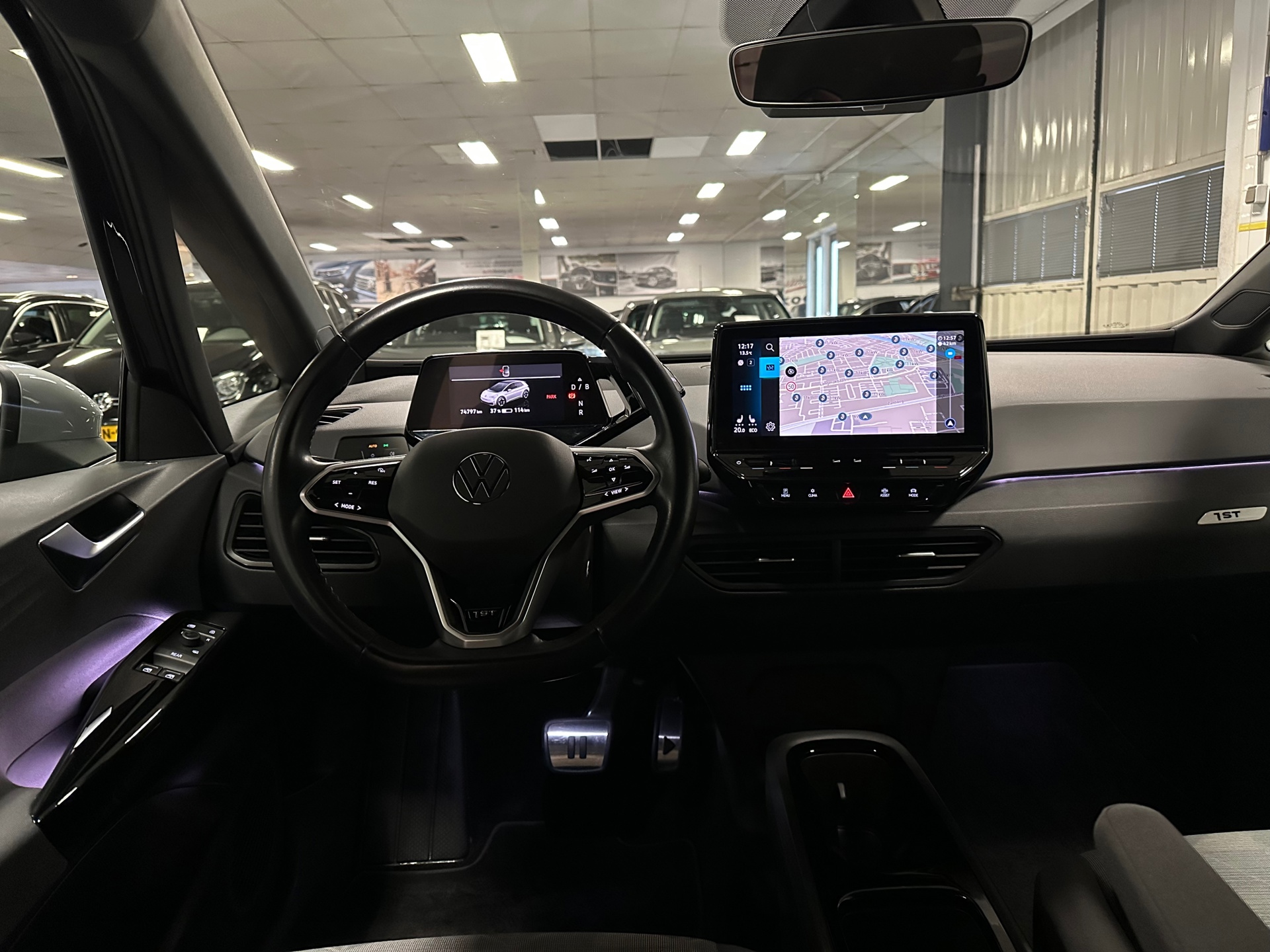 https://www.autokooy.nl//xml/images/41867659-21.JPG