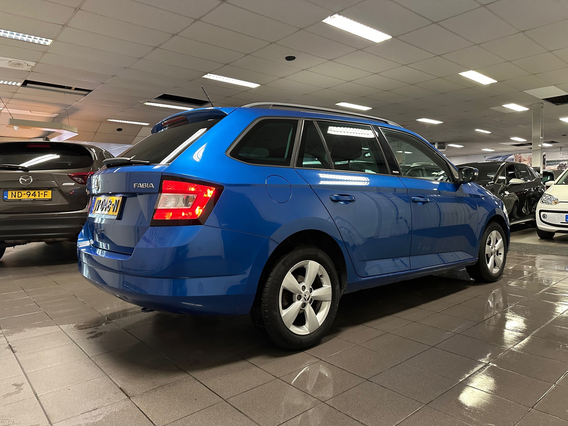https://www.autokooy.nl//xml/images/42058706-6.JPG