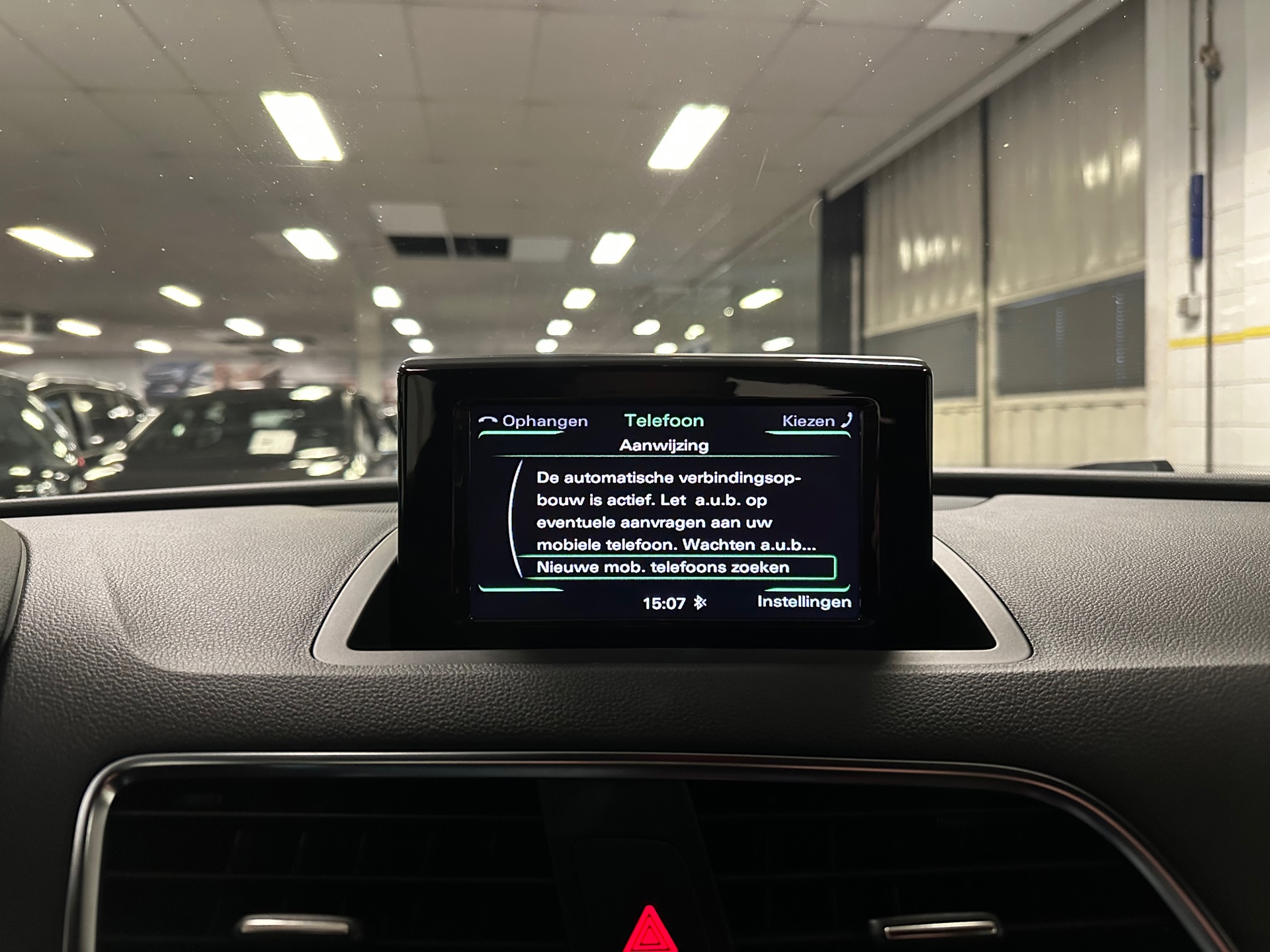 https://www.autokooy.nl//xml/images/42102944-17.JPG