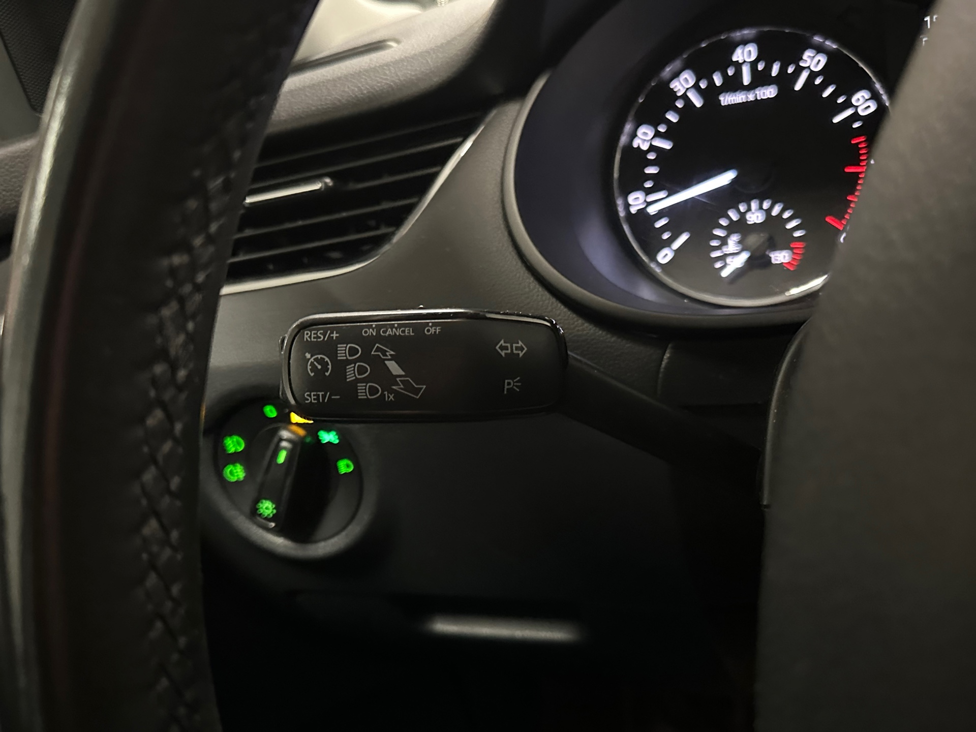 https://www.autokooy.nl//xml/images/42219463-15.JPG