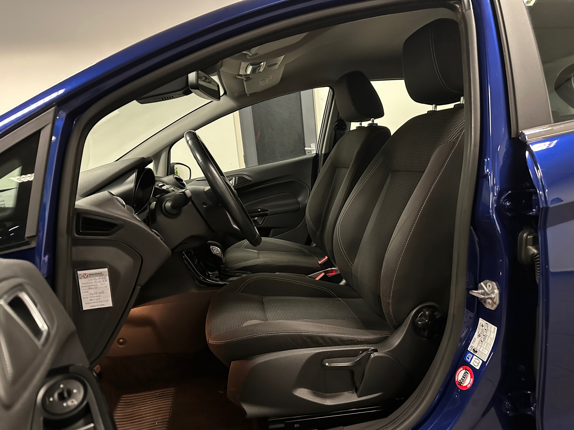 https://www.autokooy.nl//xml/images/42248450-11.JPG
