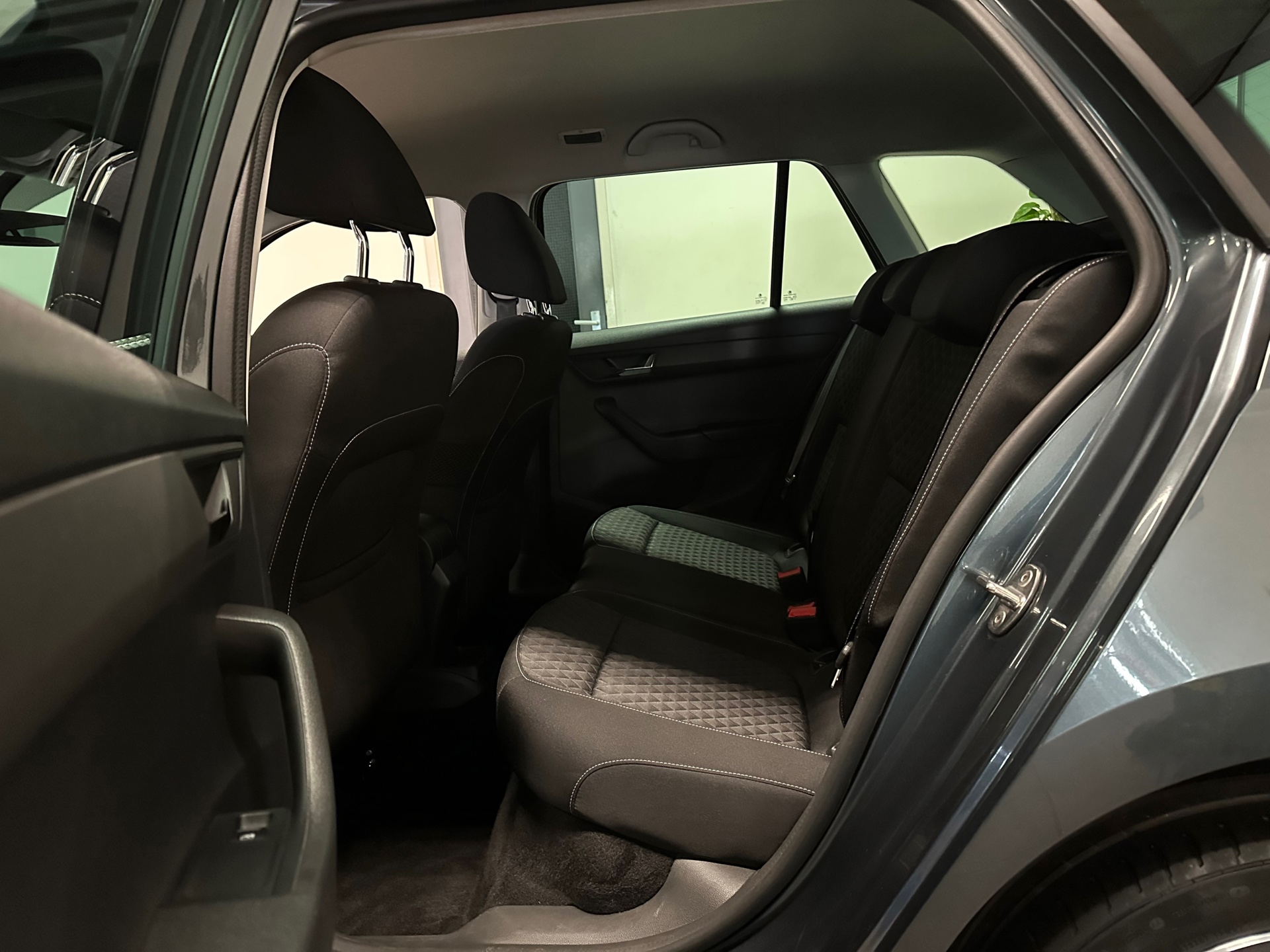 https://www.autokooy.nl//xml/images/42317969-23.JPG