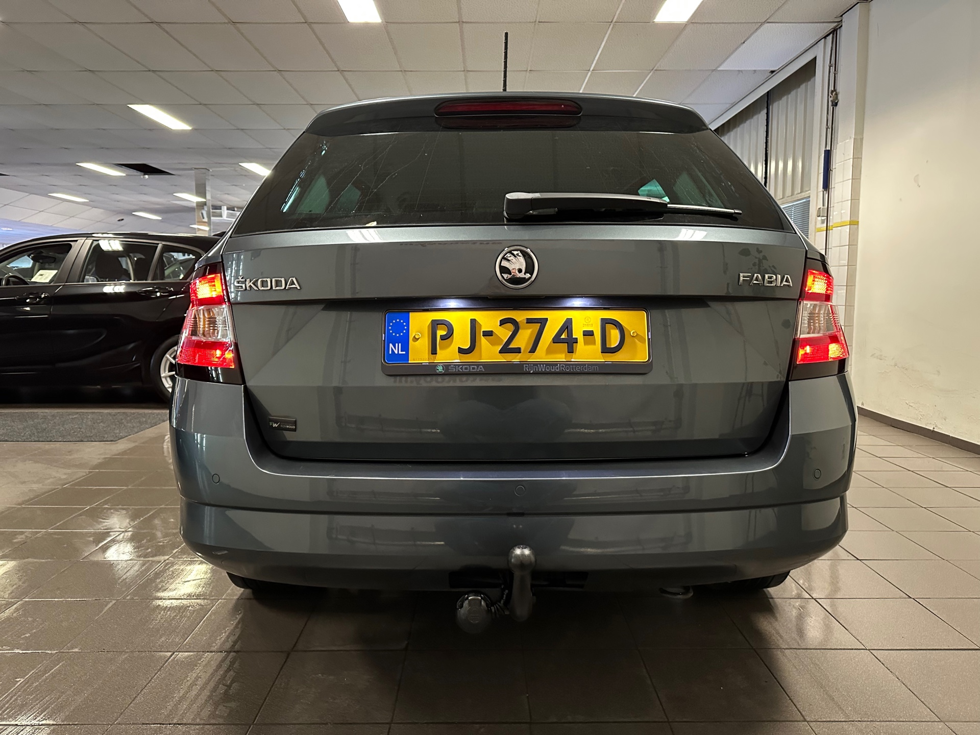 https://www.autokooy.nl//xml/images/42317969-4.JPG