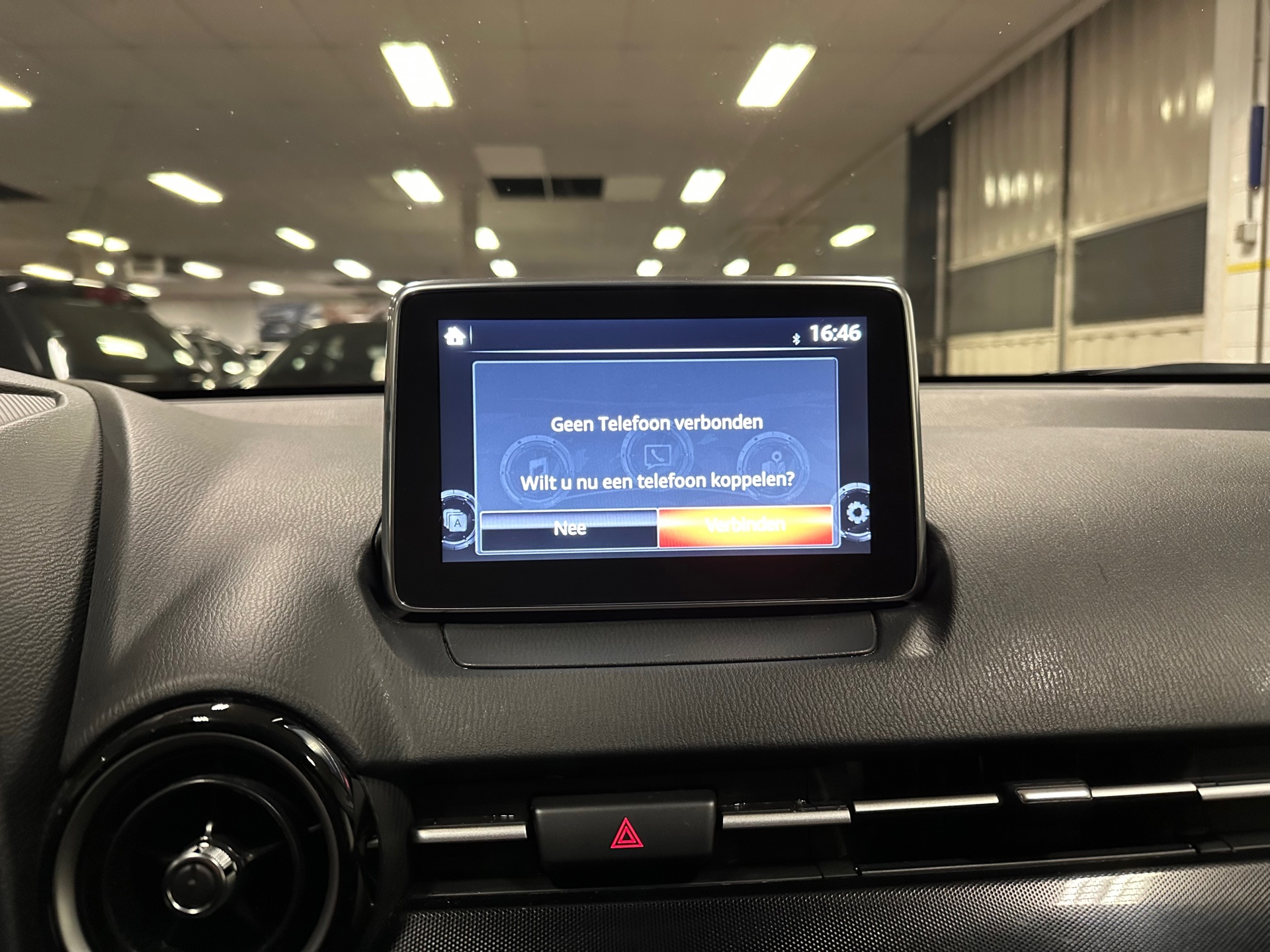 https://www.autokooy.nl//xml/images/42336623-19.JPG