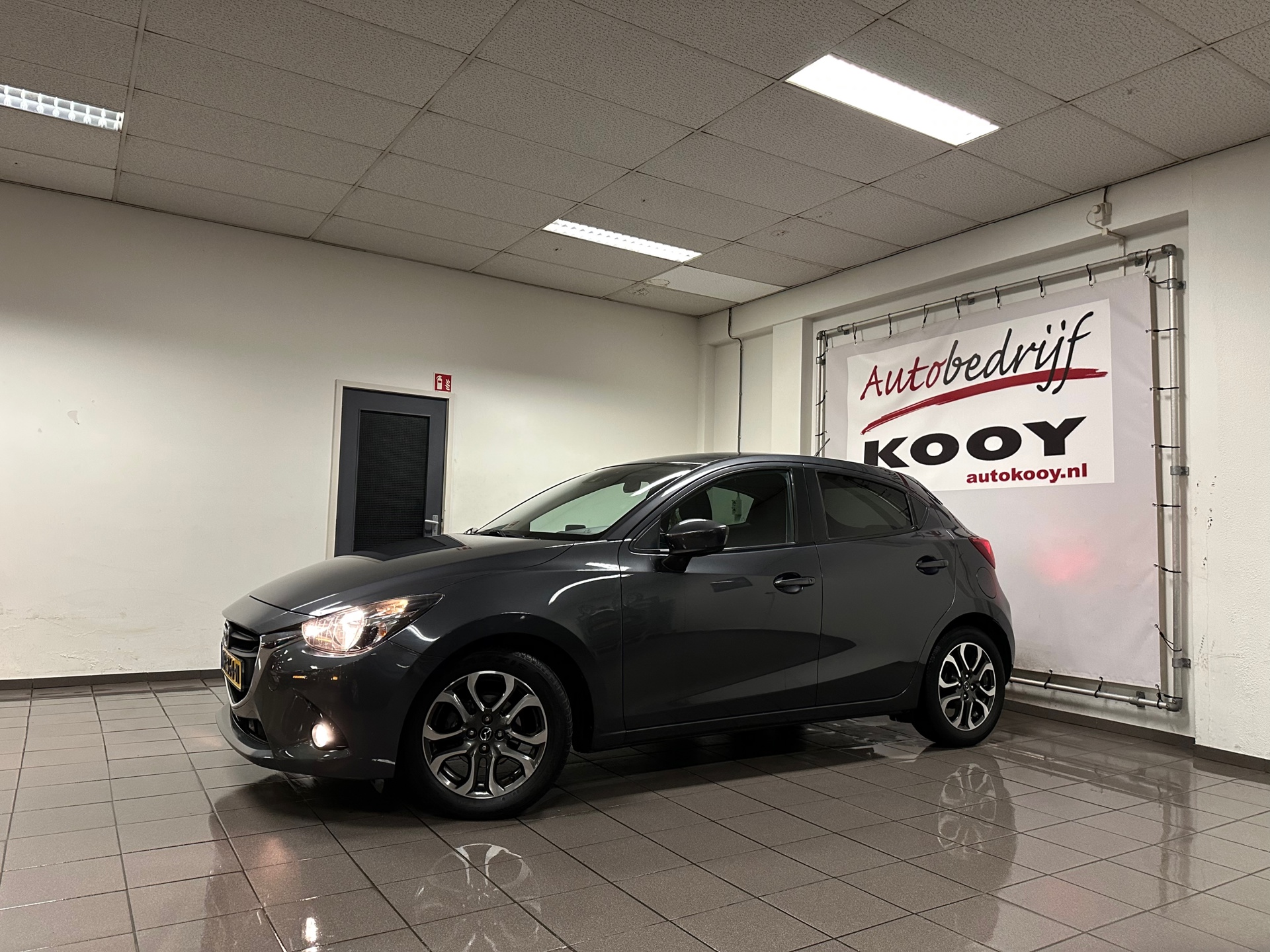 https://www.autokooy.nl//xml/images/42336623-9.JPG