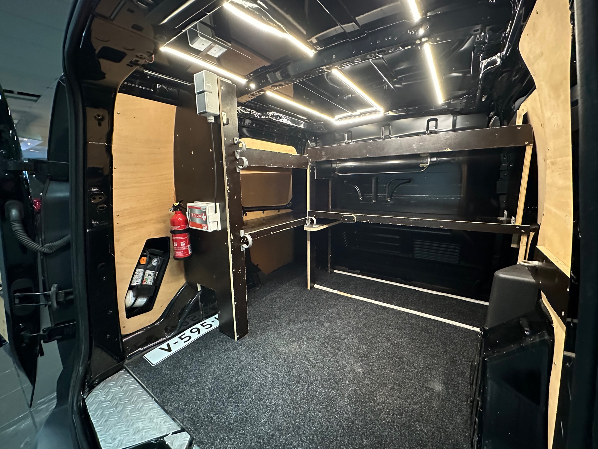 https://www.autokooy.nl//xml/images/42381650-7.JPG