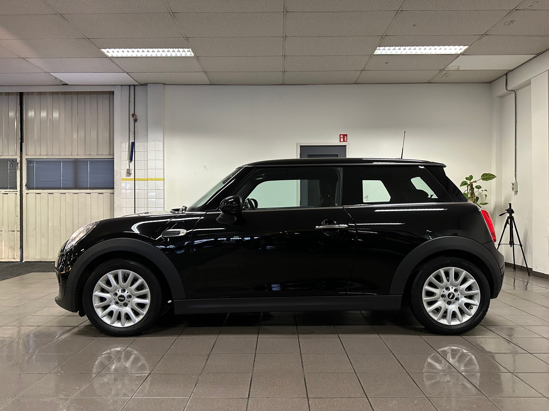 https://www.autokooy.nl//xml/images/42465580-2.JPG