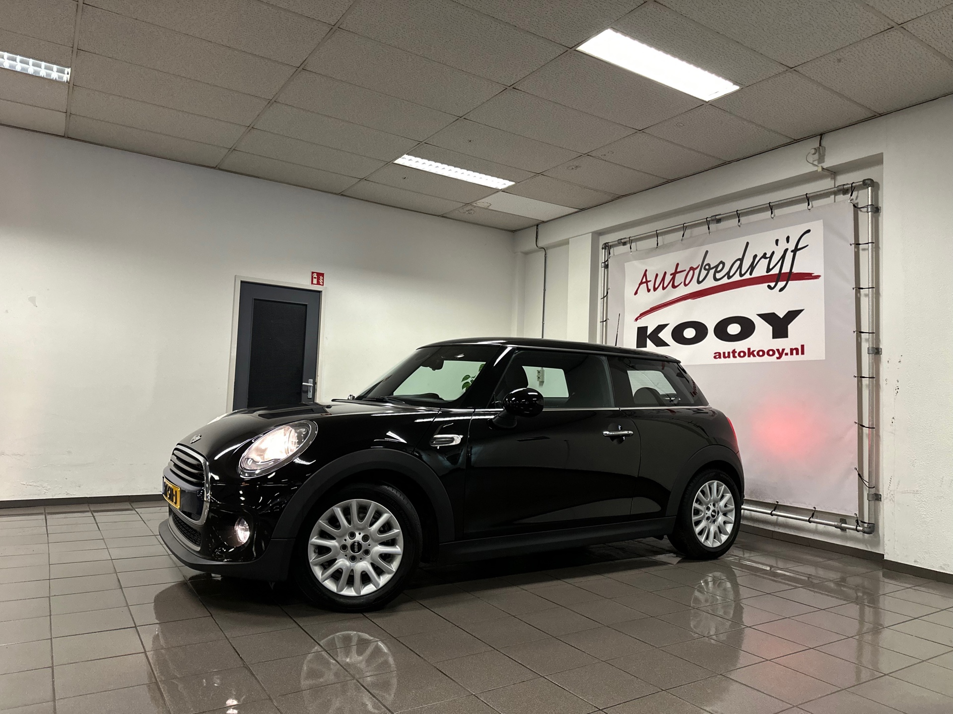 https://www.autokooy.nl//xml/images/42465580-9.JPG