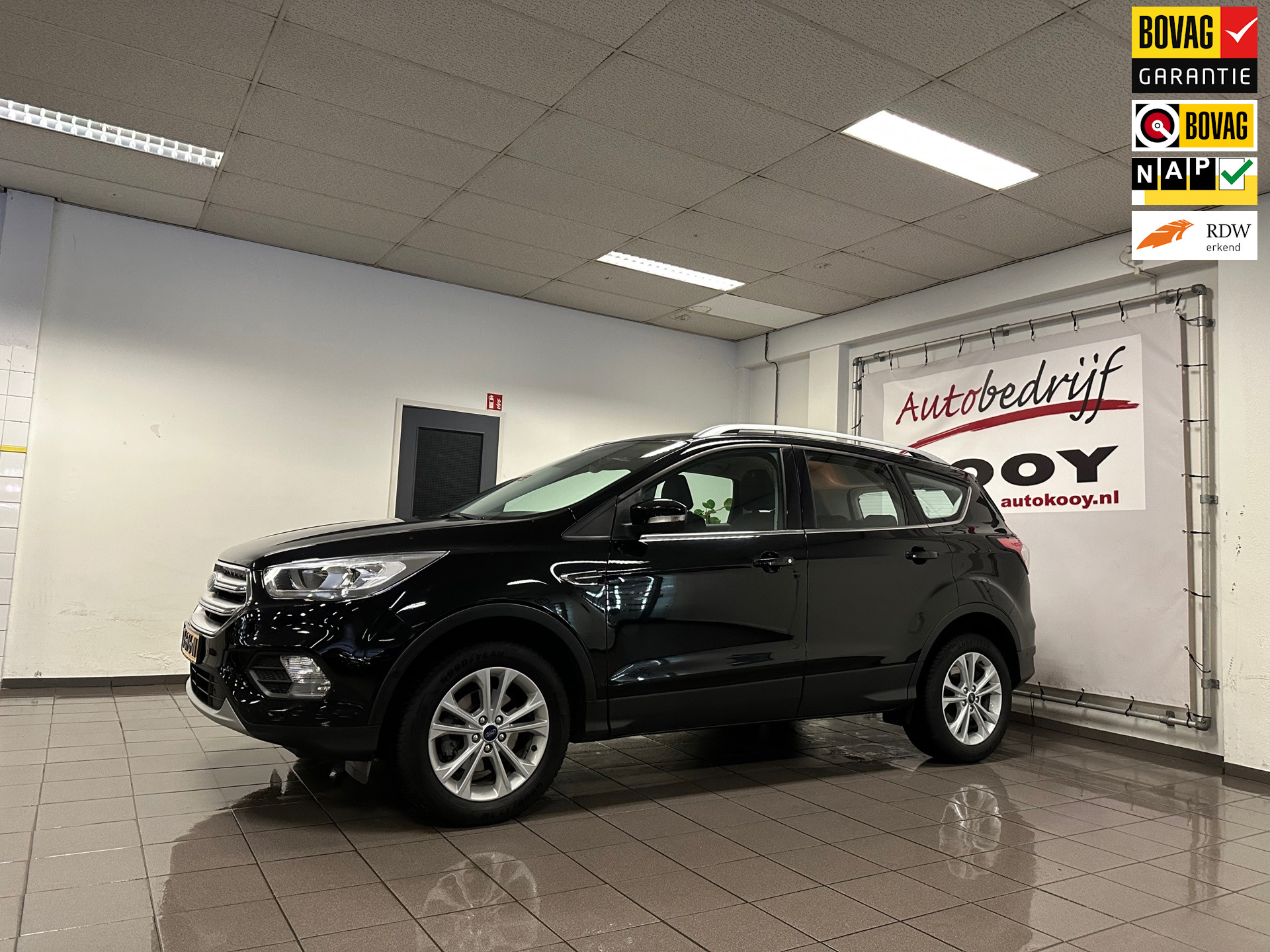 Ford Kuga 1.5 EcoBoost Titanium * 1e Eig / Dealer onderhouden / Navigatie / Trekhaak / NL Auto *