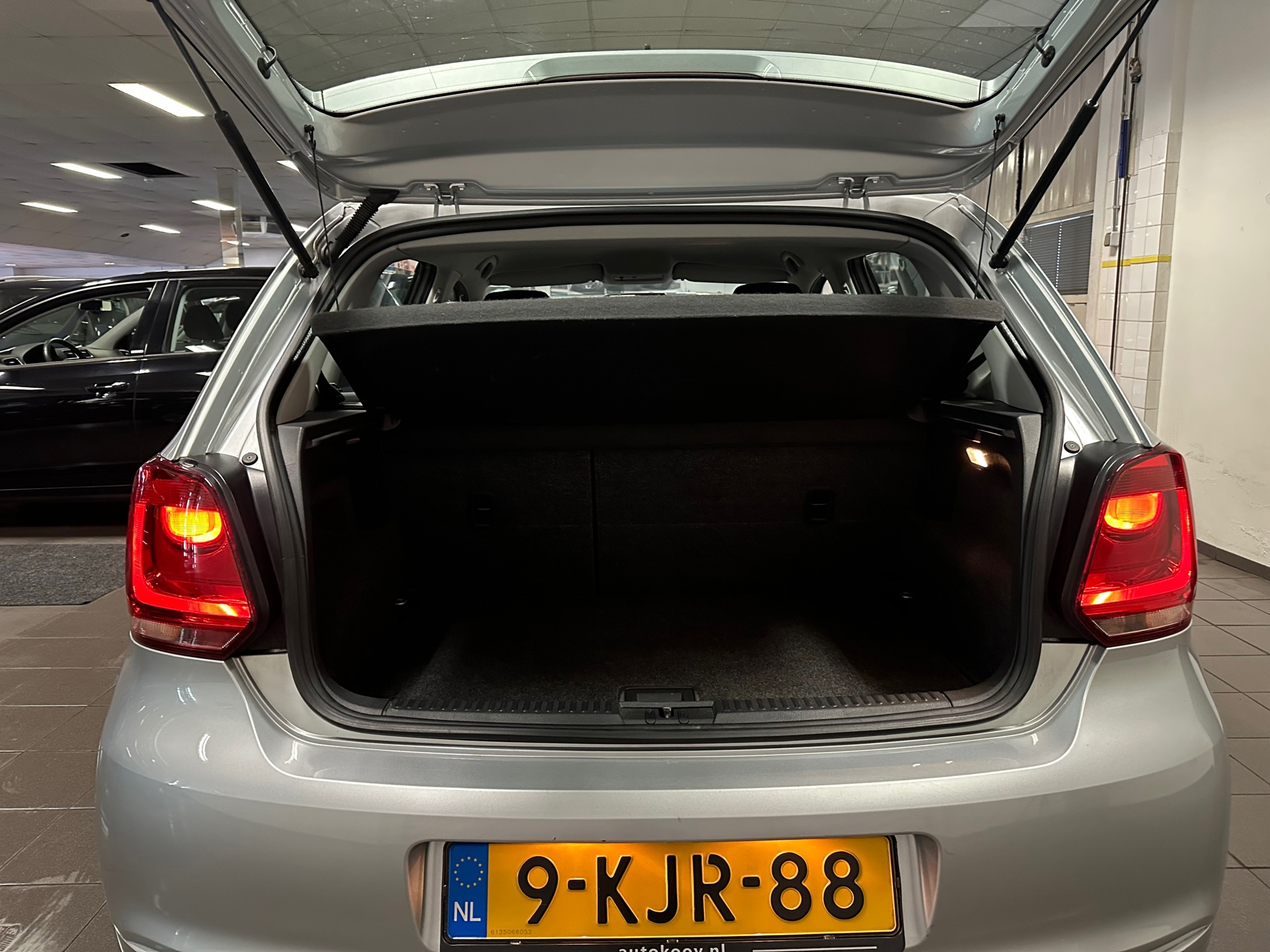https://www.autokooy.nl//xml/images/42739588-5.JPG