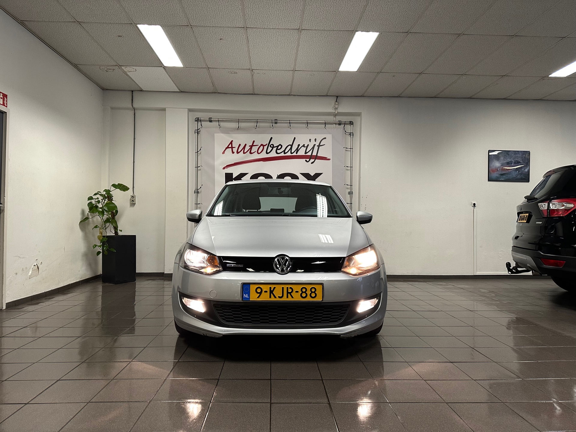 https://www.autokooy.nl//xml/images/42739588-8.JPG