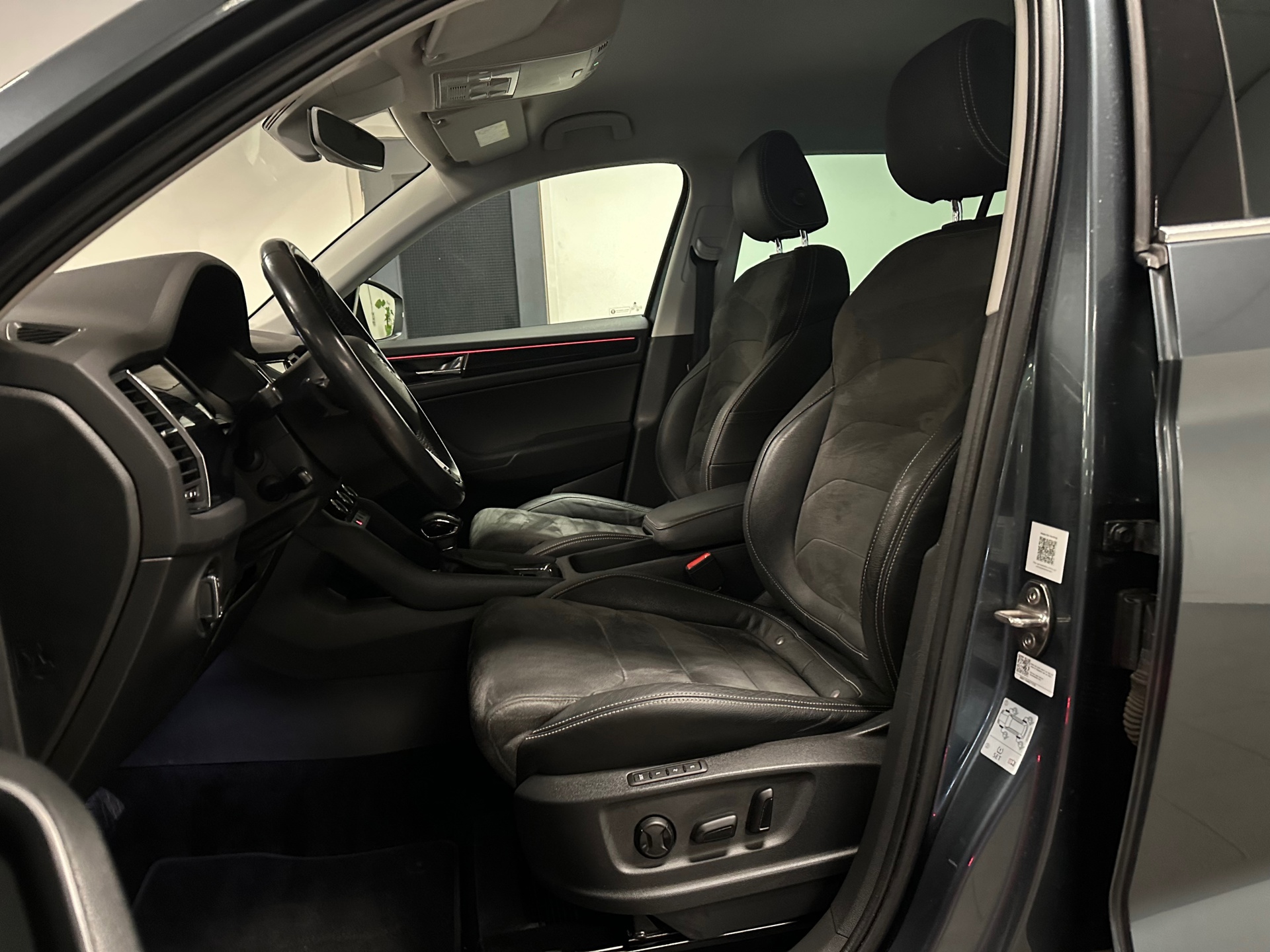 https://www.autokooy.nl//xml/images/42806531-12.JPG