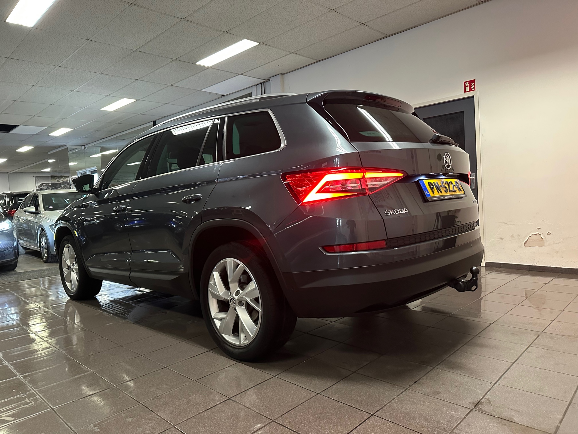 https://www.autokooy.nl//xml/images/42806531-3.JPG