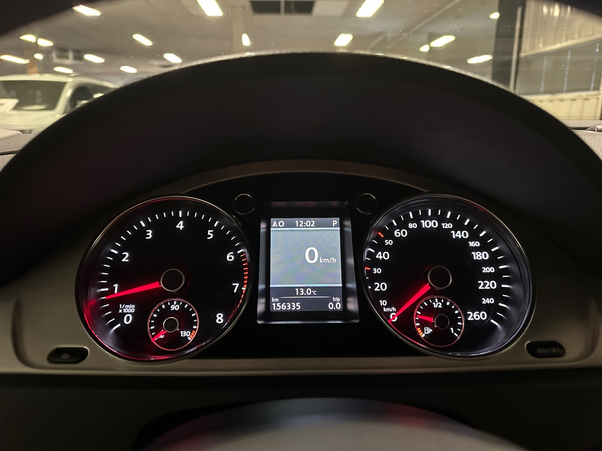 https://www.autokooy.nl//xml/images/42840223-14.JPG