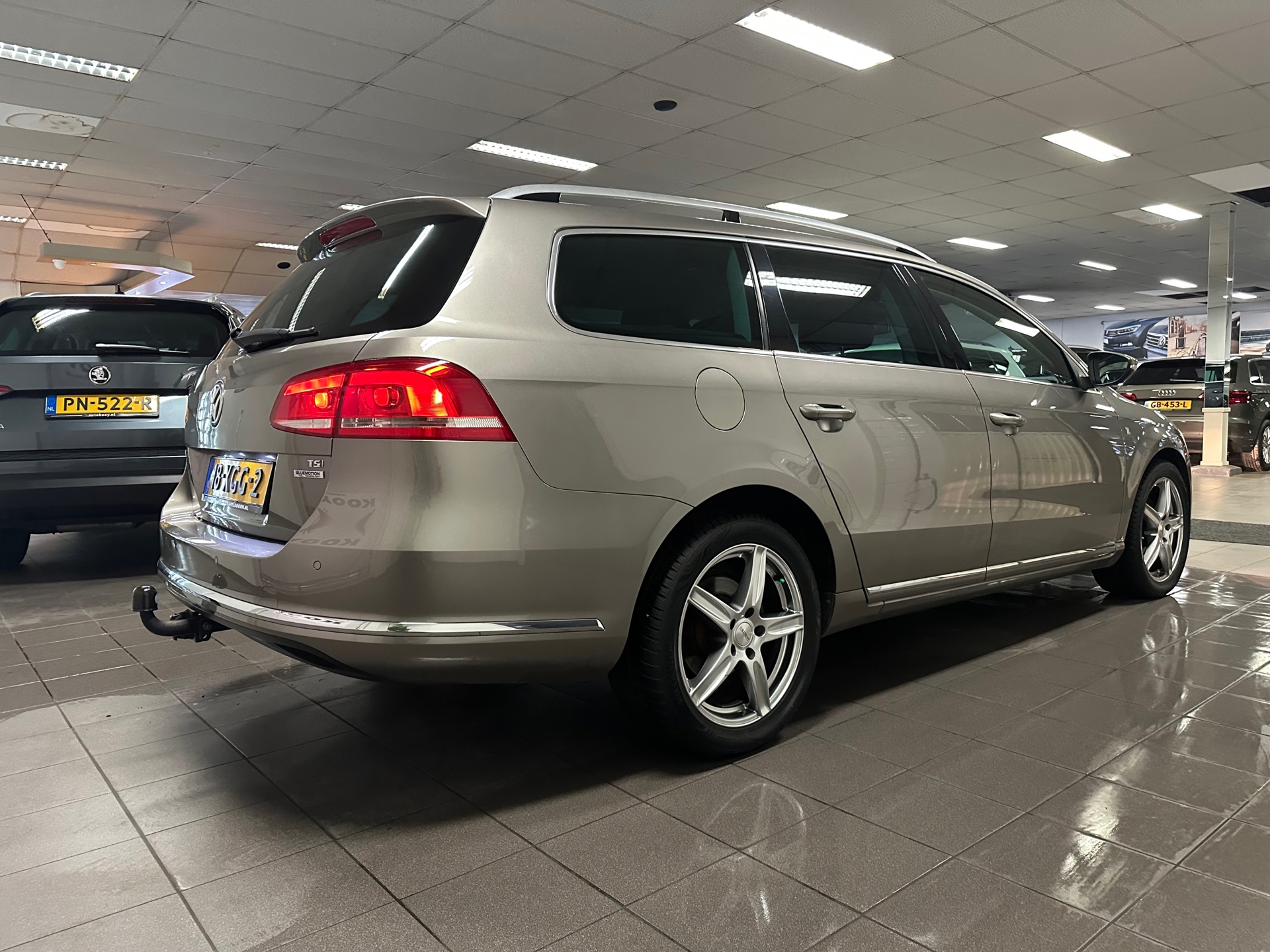 https://www.autokooy.nl//xml/images/42840223-6.JPG