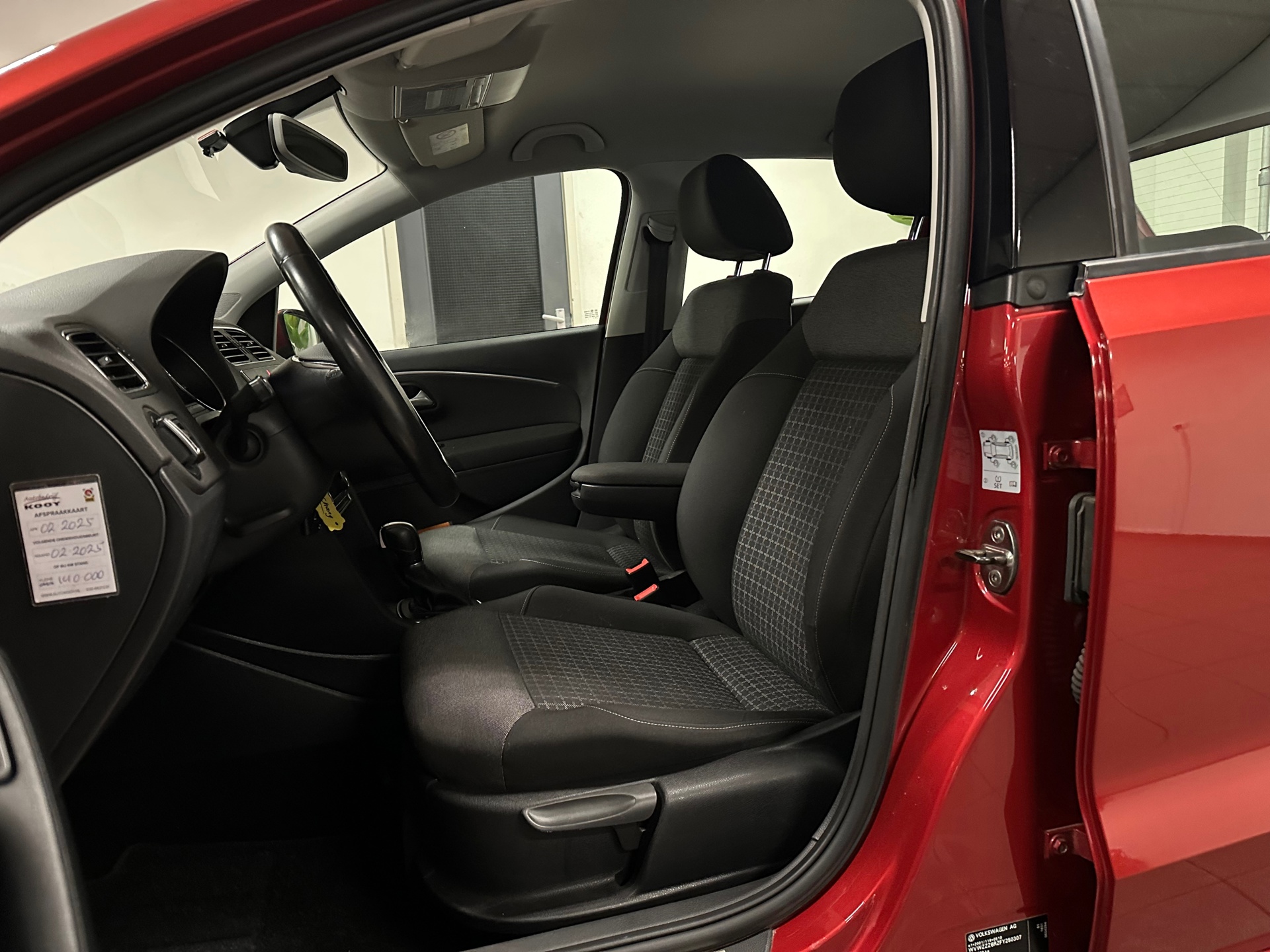 volkswagen-polo-12-tsi-comfortline-automaat-navigatie-lm-velgen-camera-nl-auto-