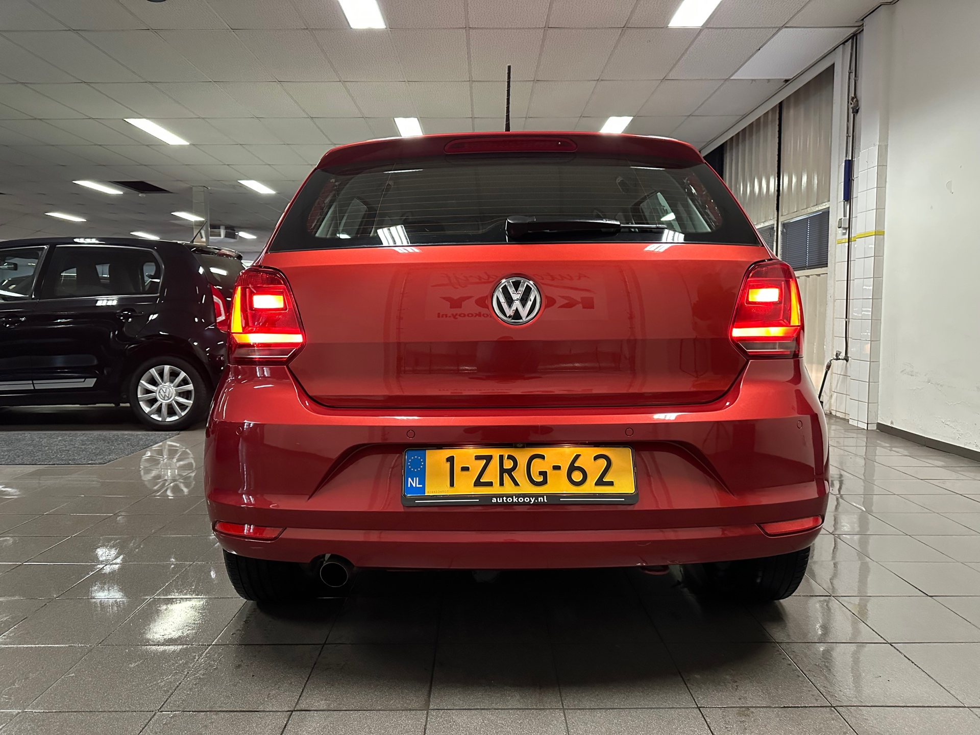 volkswagen-polo-12-tsi-comfortline-automaat-navigatie-lm-velgen-camera-nl-auto-