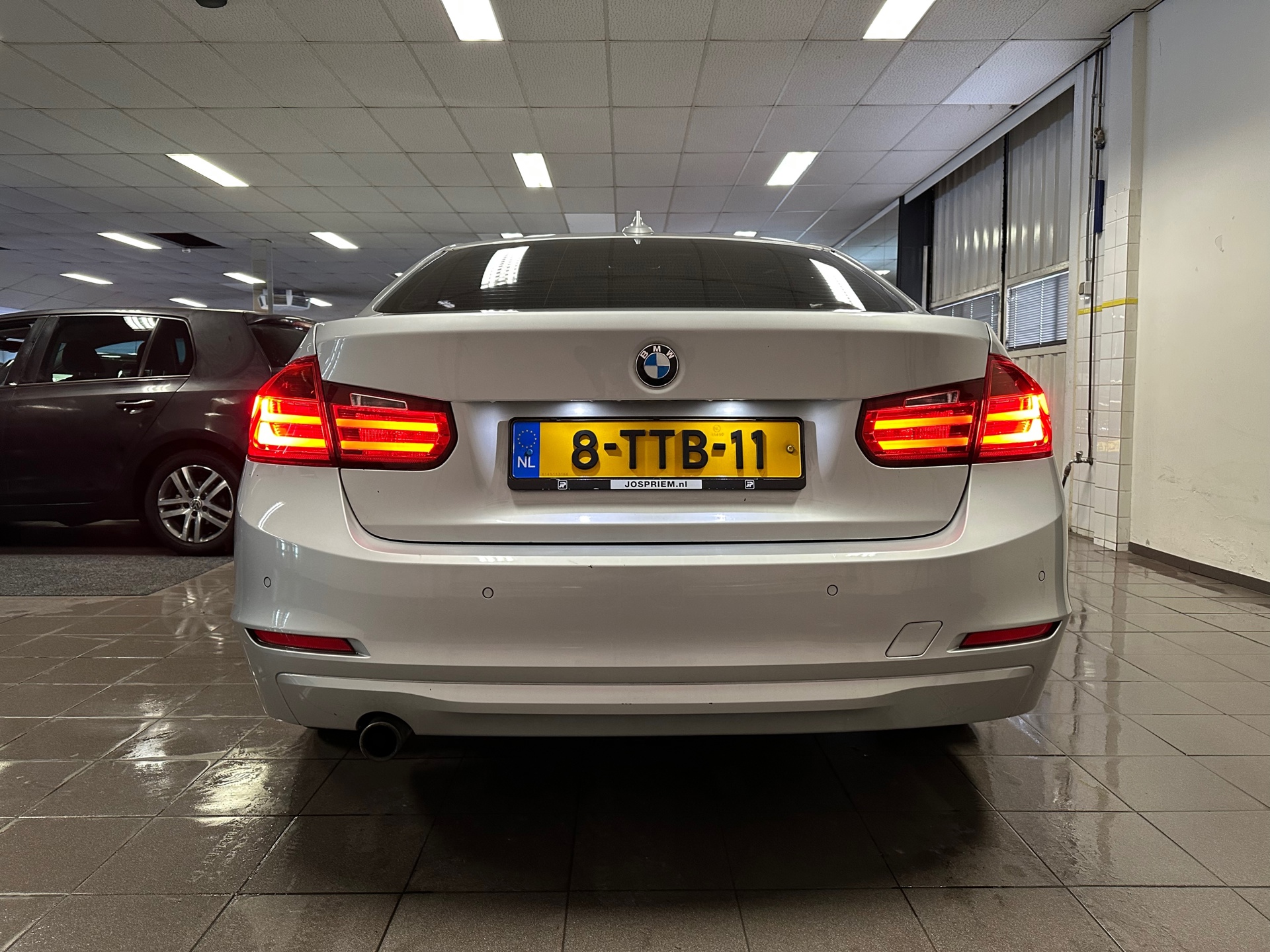 https://www.autokooy.nl//xml/images/42923486-4.JPG