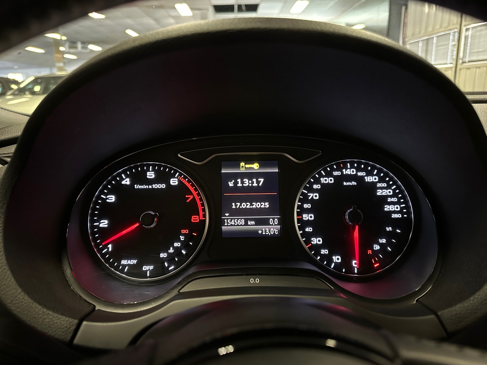 https://www.autokooy.nl//xml/images/42996478-14.JPG