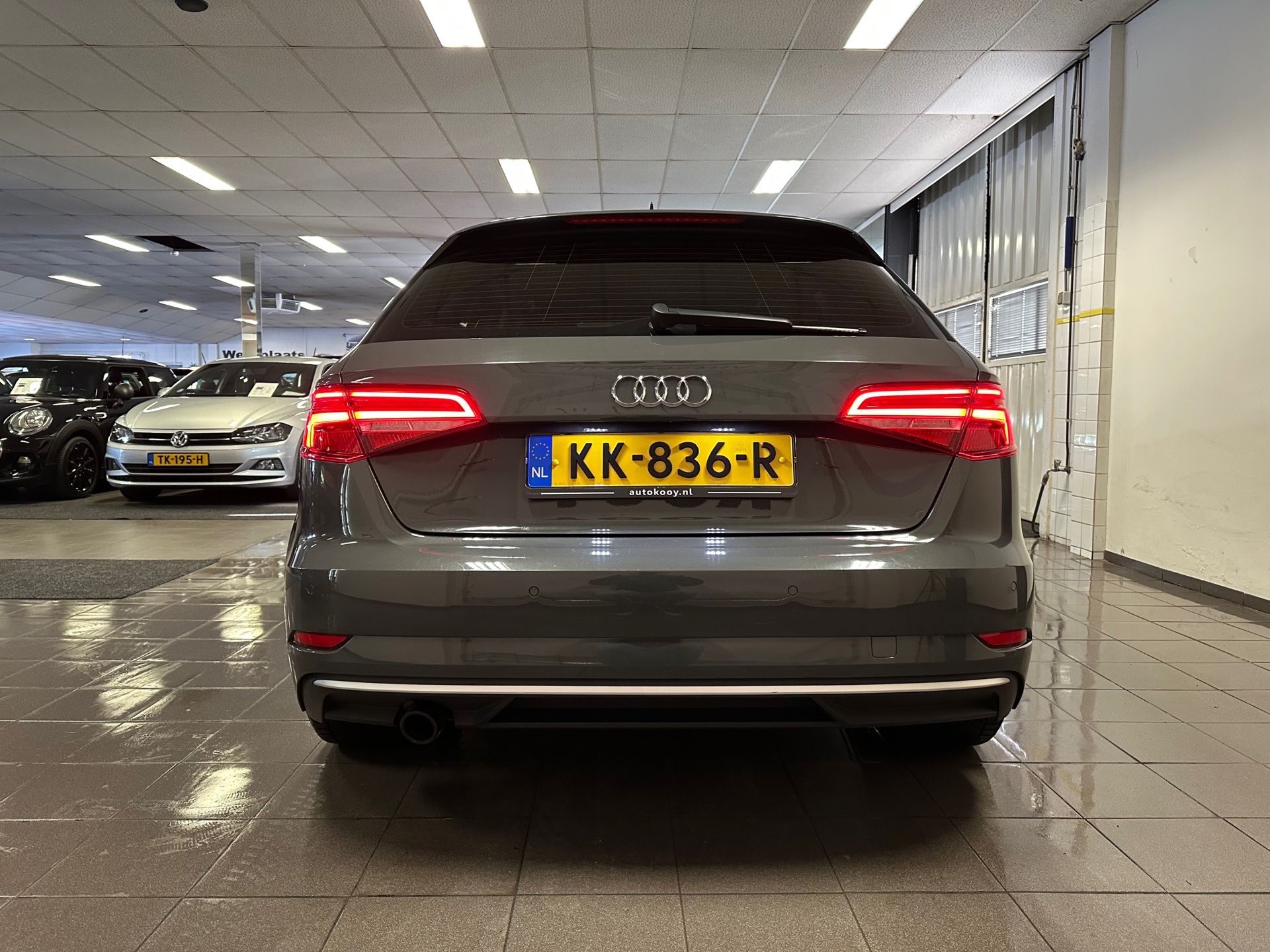 https://www.autokooy.nl//xml/images/42996478-4.JPG