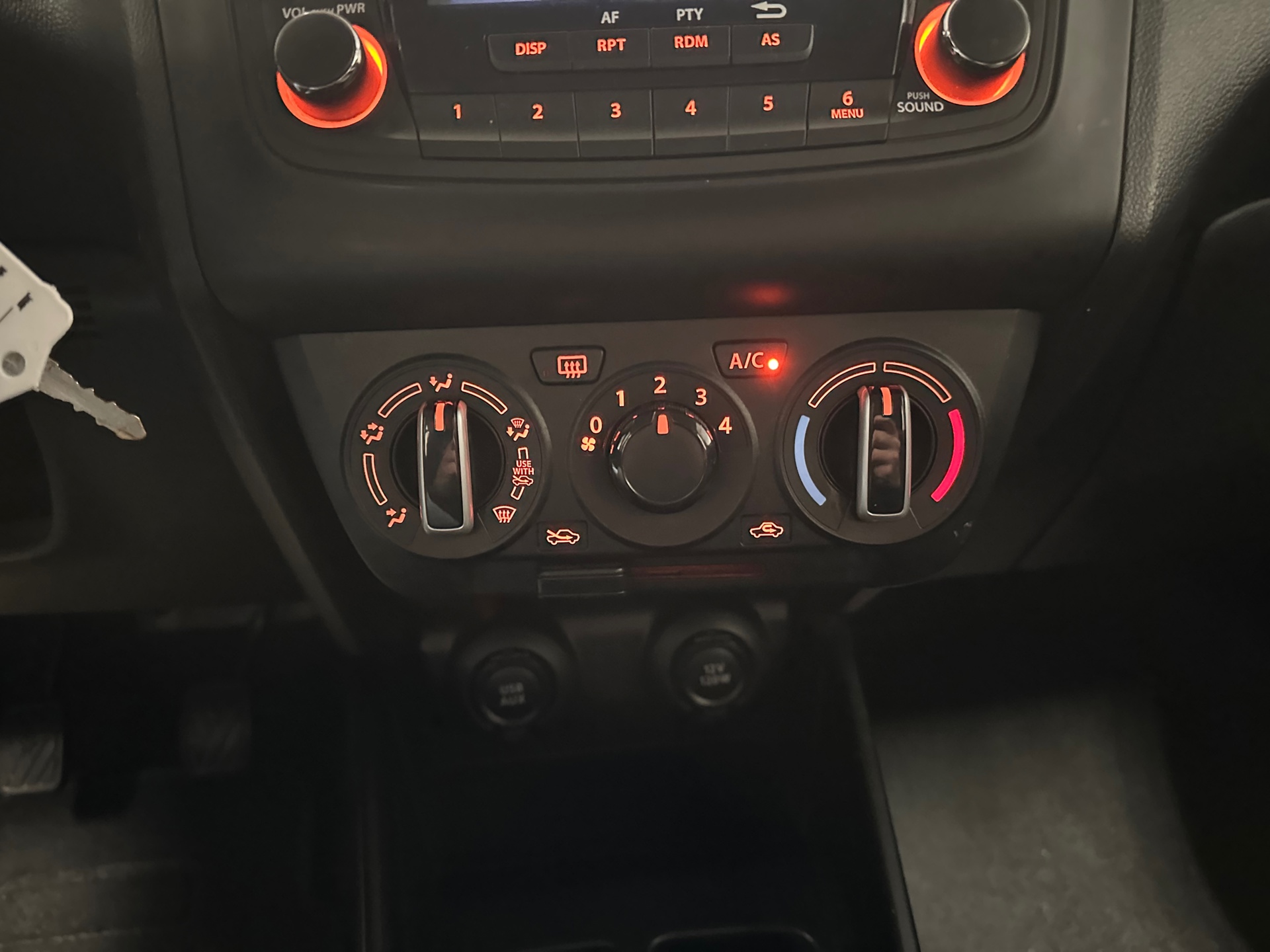 https://www.autokooy.nl//xml/images/43045652-20.JPG