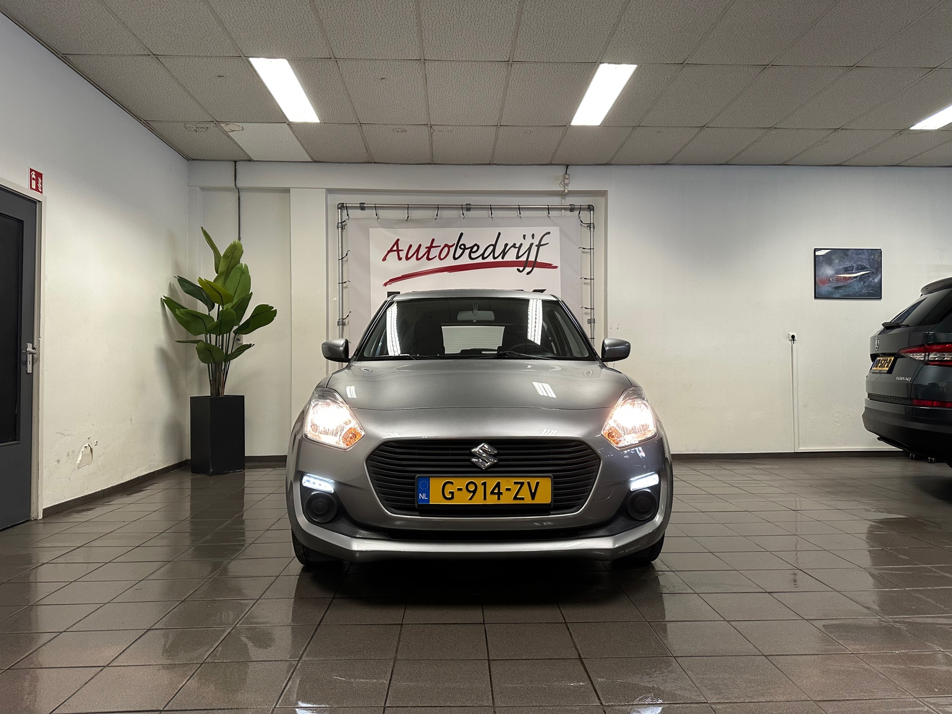 https://www.autokooy.nl//xml/images/43045652-8.JPG