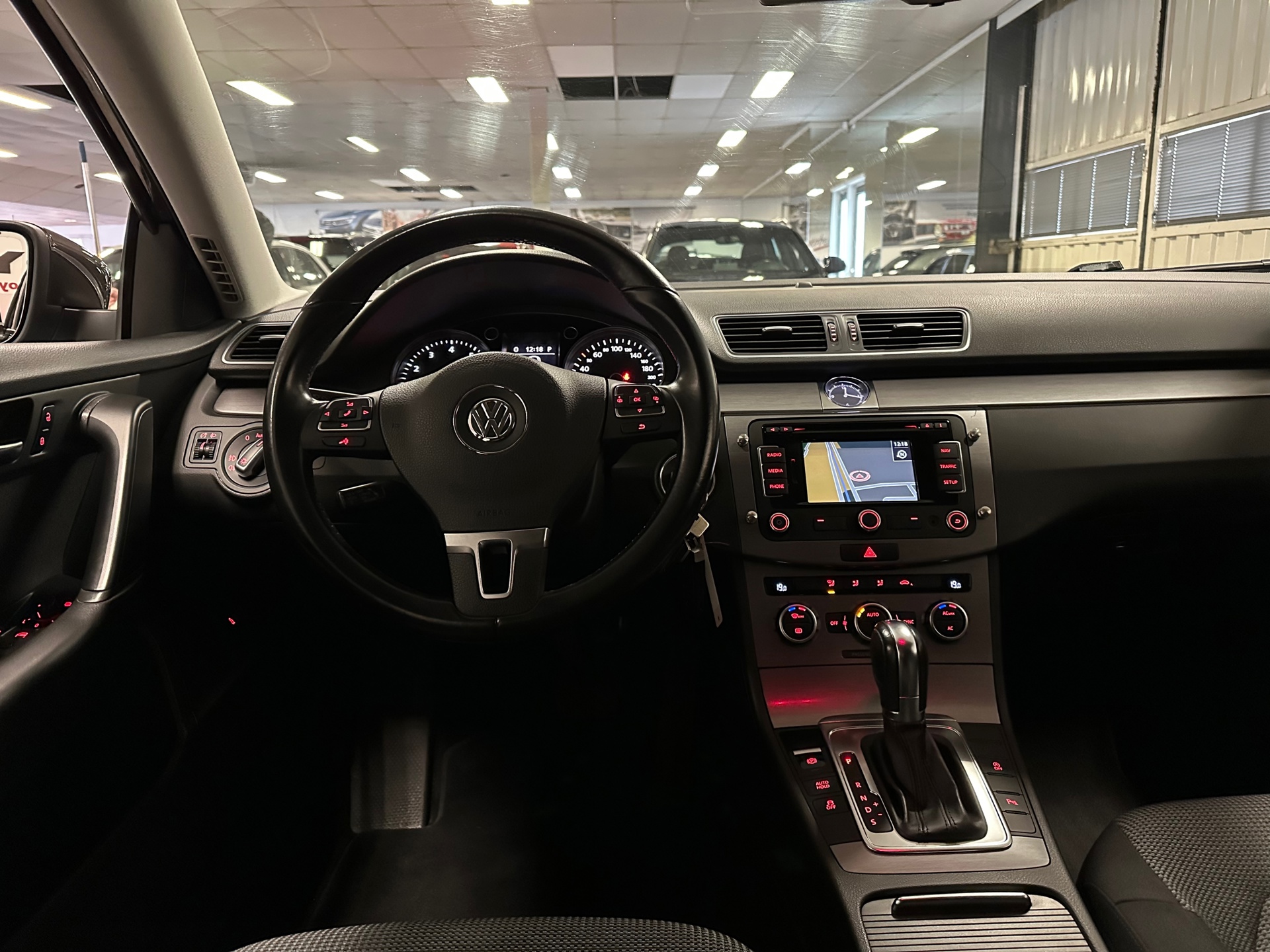 https://www.autokooy.nl//xml/images/43072985-22.JPG